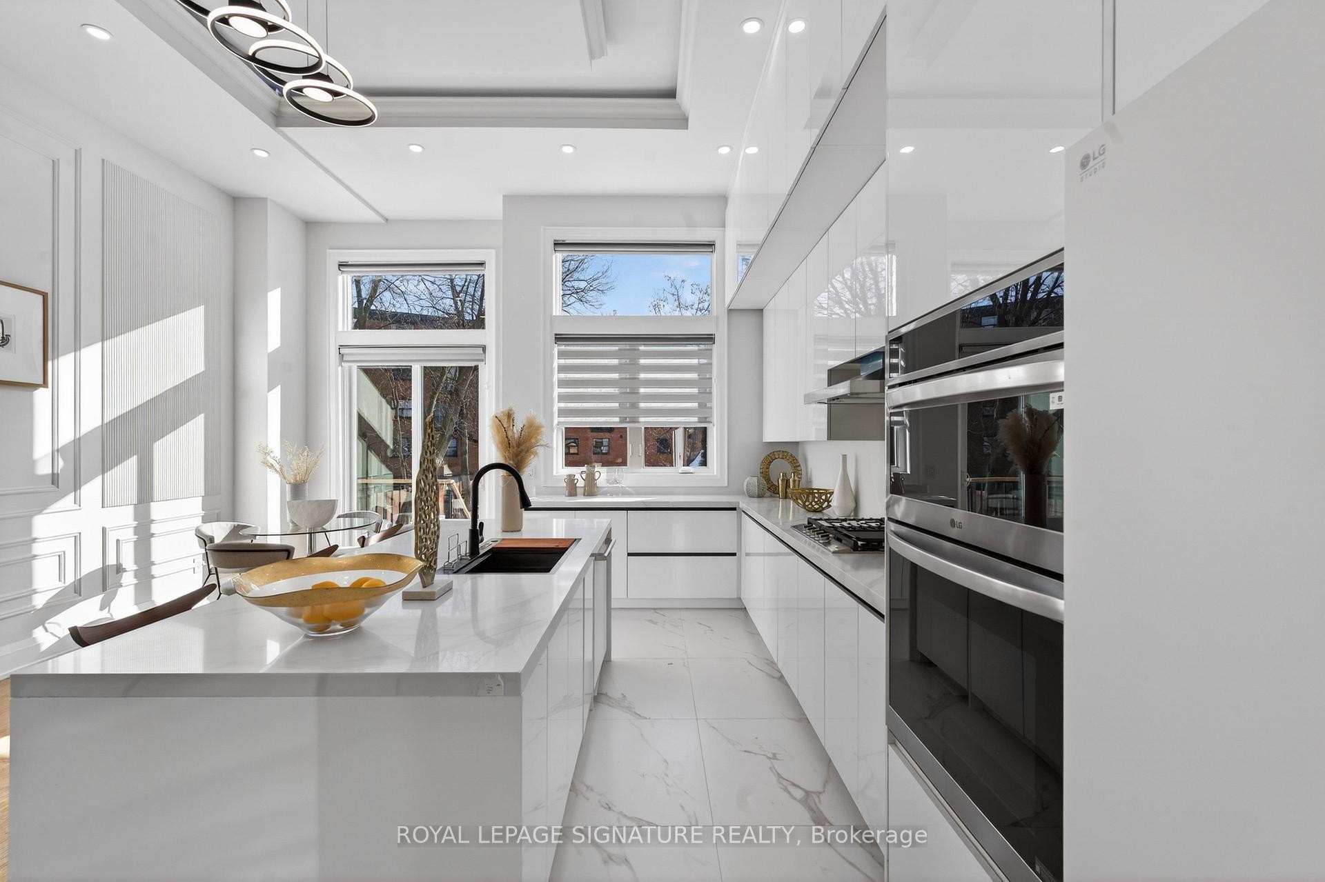 









245


Ferris

Road,
Toronto,




ON
M4B 1H2

