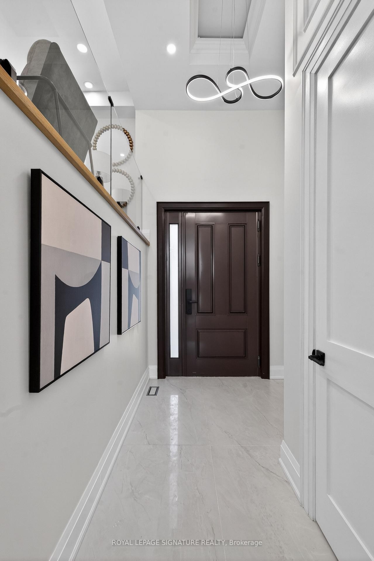 









245


Ferris

Road,
Toronto,




ON
M4B 1H2

