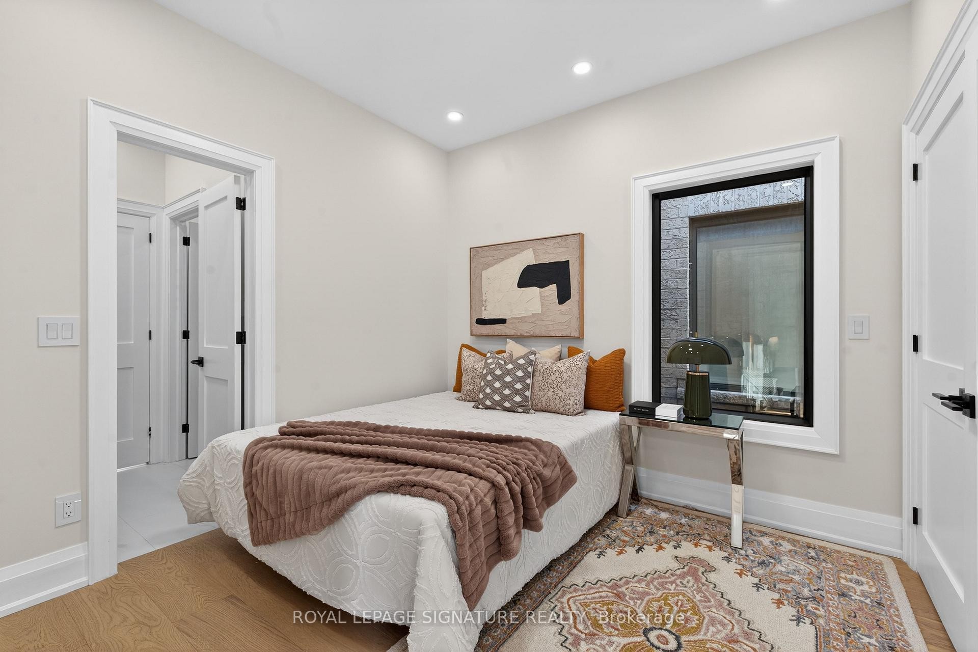 









245


Ferris

Road,
Toronto,




ON
M4B 1H2

