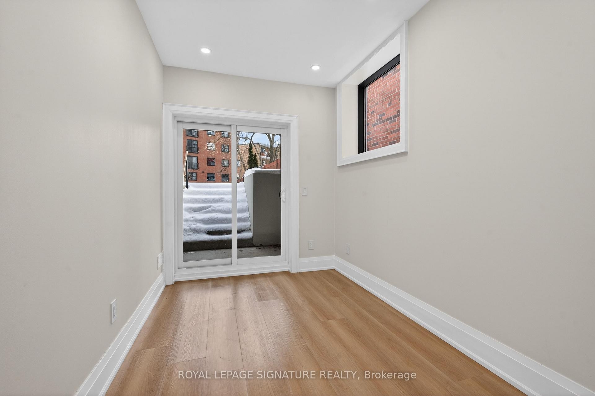 









245


Ferris

Road,
Toronto,




ON
M4B 1H2

