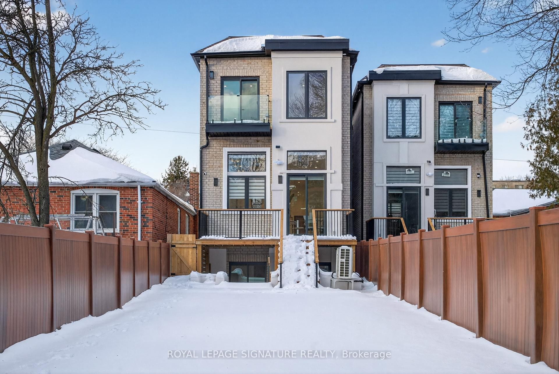 









245


Ferris

Road,
Toronto,




ON
M4B 1H2

