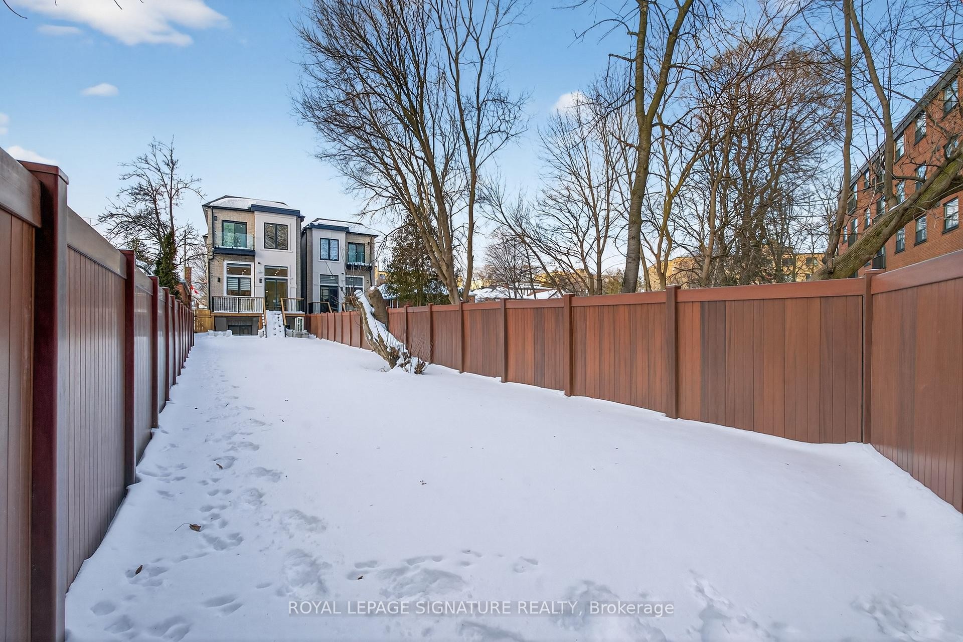 









245


Ferris

Road,
Toronto,




ON
M4B 1H2

