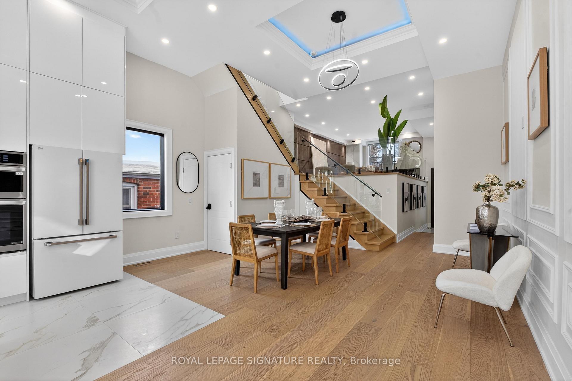 









245


Ferris

Road,
Toronto,




ON
M4B 1H2

