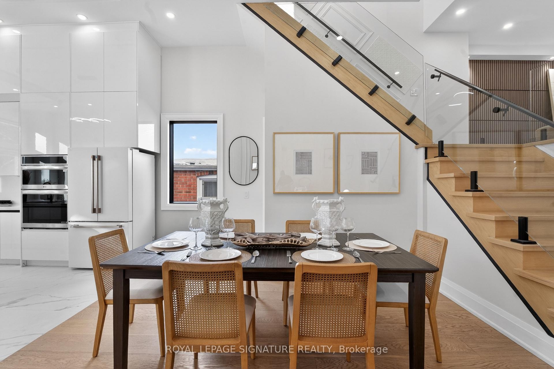 









245


Ferris

Road,
Toronto,




ON
M4B 1H2

