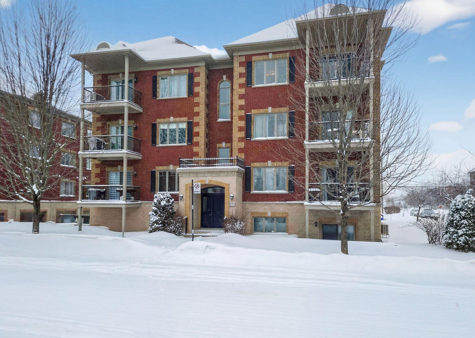 









2293


Rue Racine

, 402,
Longueuil (Saint-Hubert),




QC
J3Y0B6

