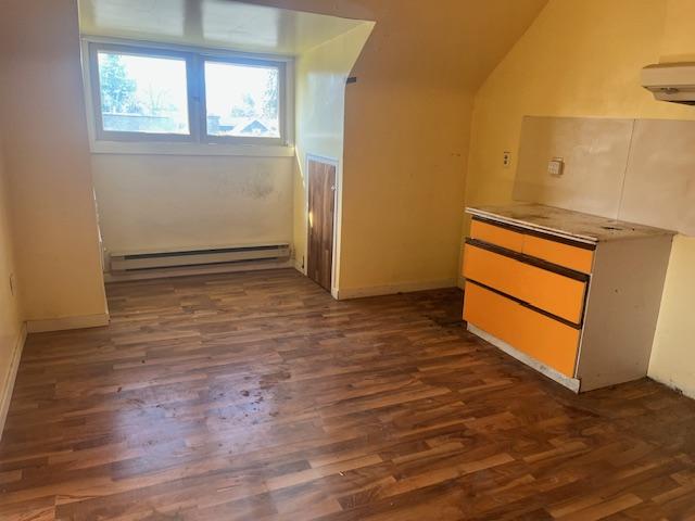 









2166


Aberdeen

Street,
Kelowna,




BC
V1Y 2T4

