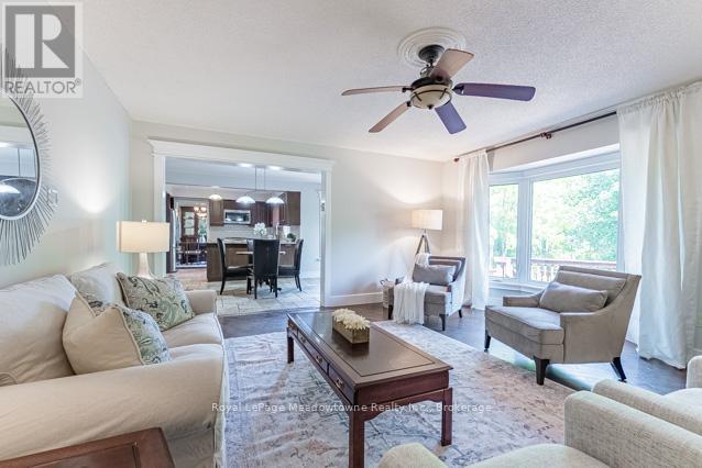 












518 GRAND RIDGE DRIVE

,
Cambridge,




Ontario
N1S4Y9

