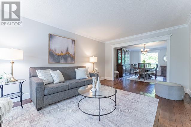 












518 GRAND RIDGE DRIVE

,
Cambridge,




Ontario
N1S4Y9

