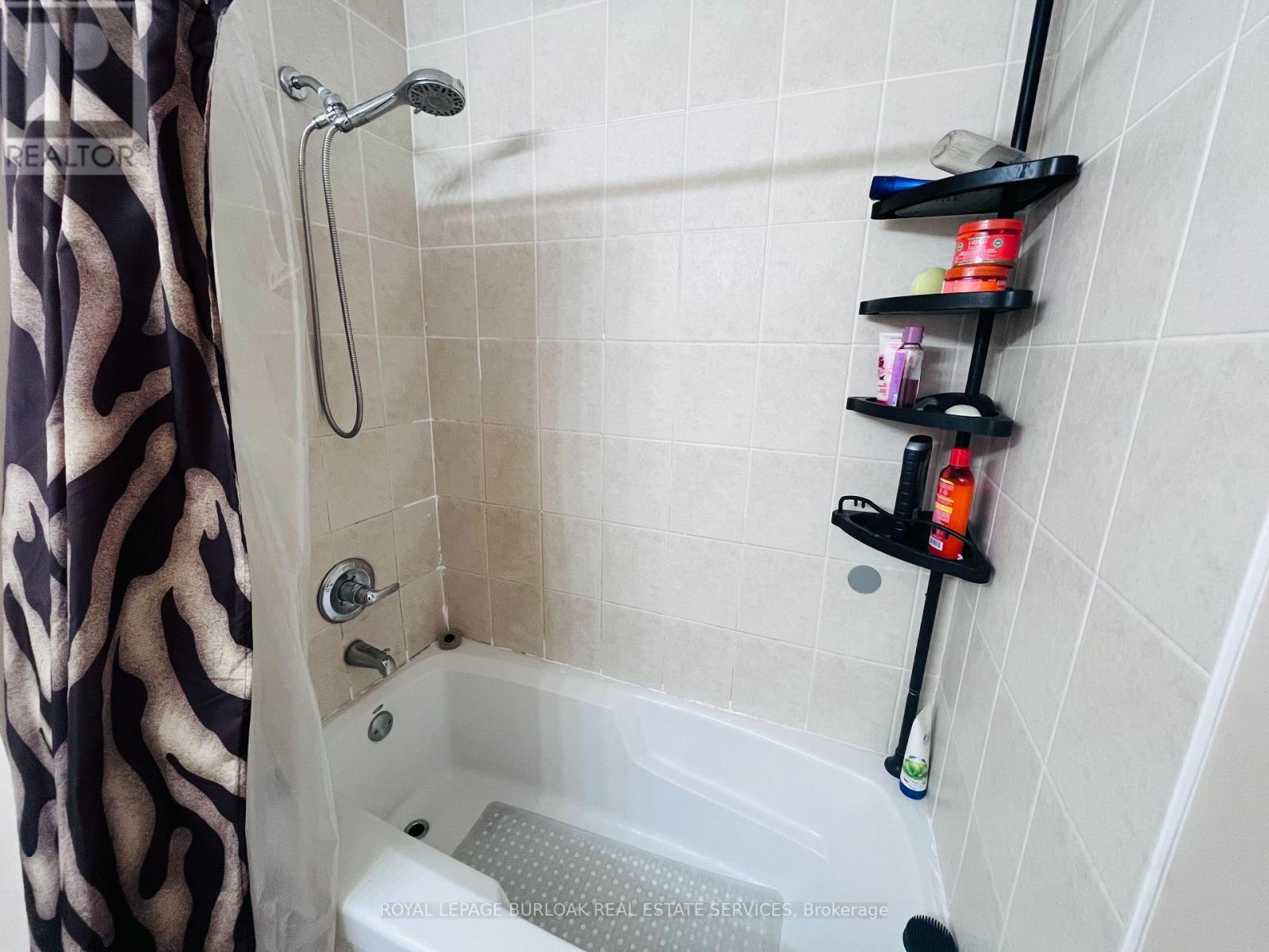 












5053 BIDWELL COMMON

,
Burlington,




Ontario
L7L0A4

