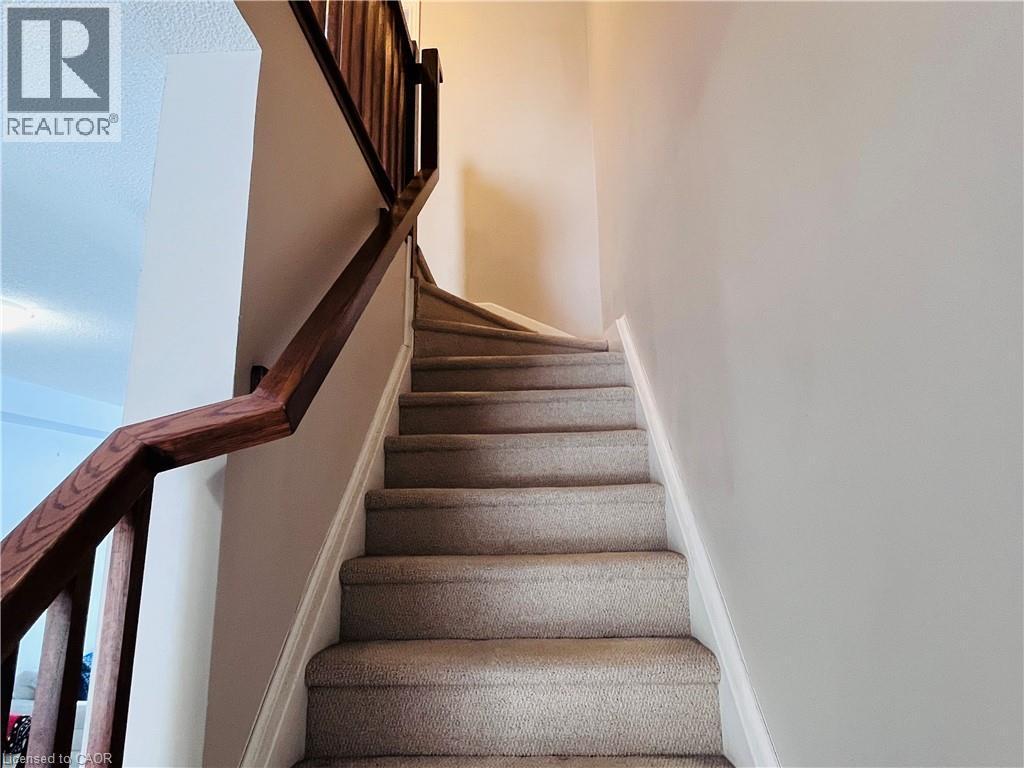 












5053 BIDWELL Common

,
Burlington,




Ontario
L7L0A4

