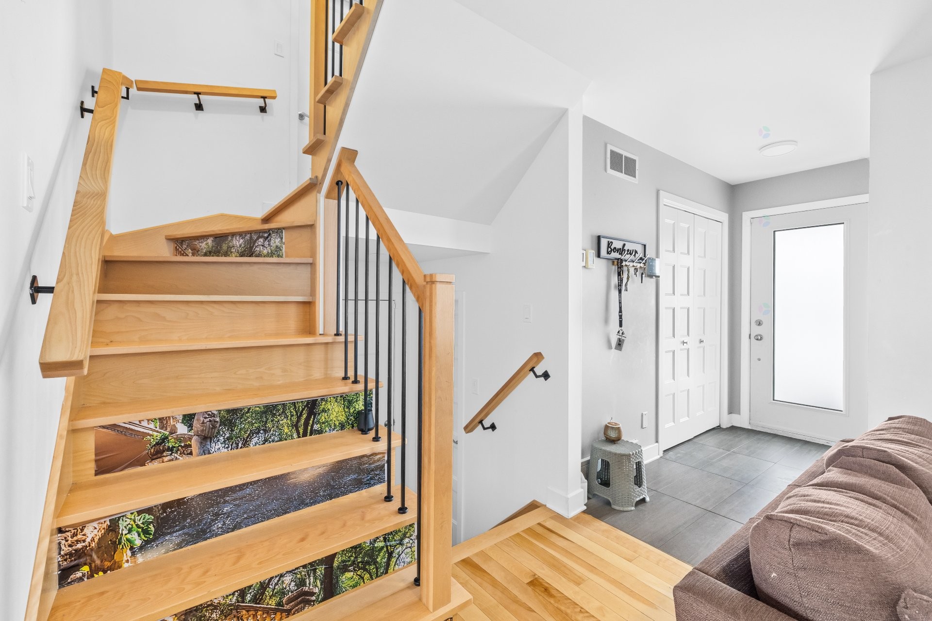 









30


Rue Legault

,
Mercier,




QC
J6R1R8

