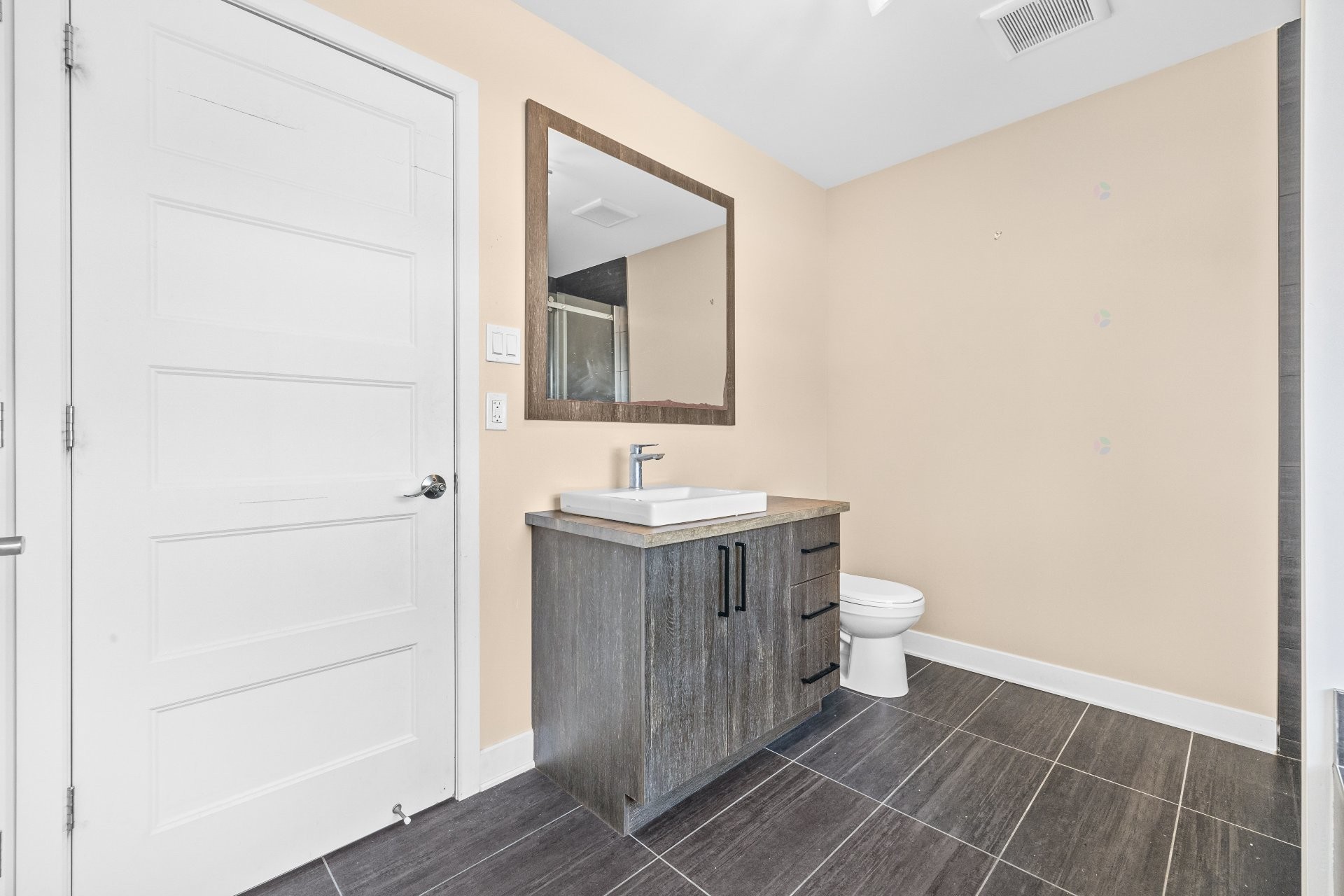 









30


Rue Legault

,
Mercier,




QC
J6R1R8

