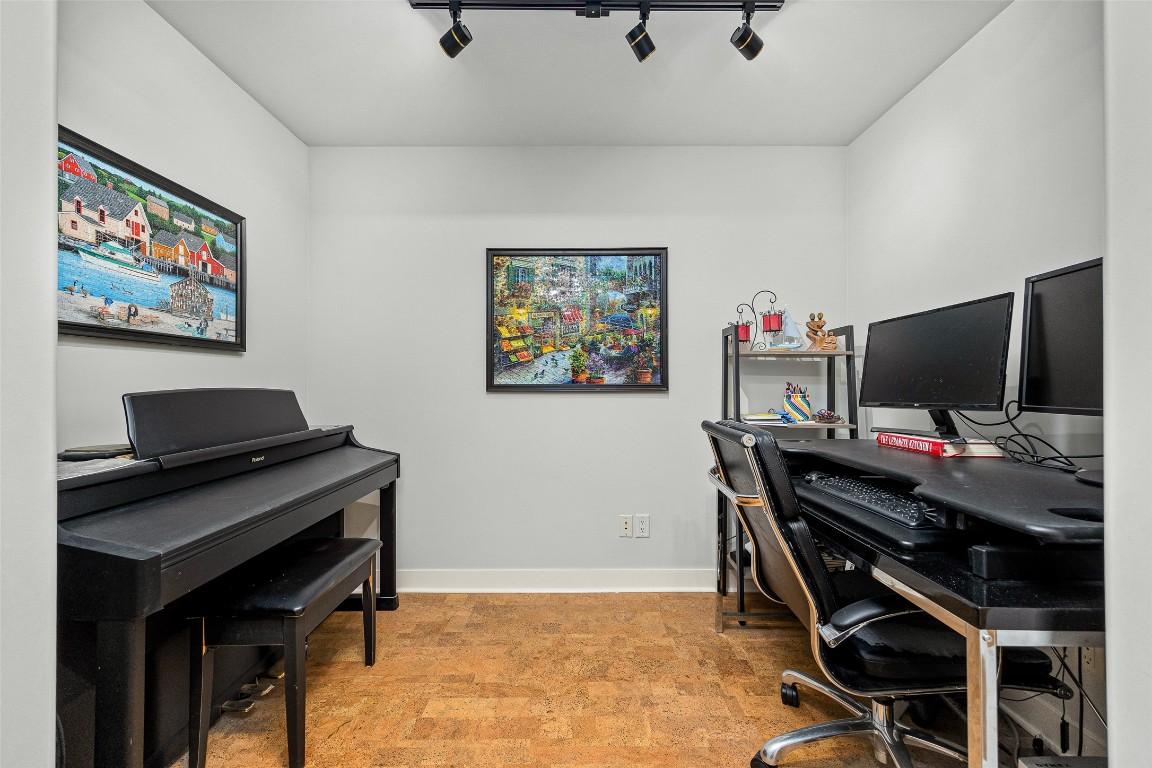 









1160


Bernard

Avenue, 504,
Kelowna,




BC
V1Y 6R2

