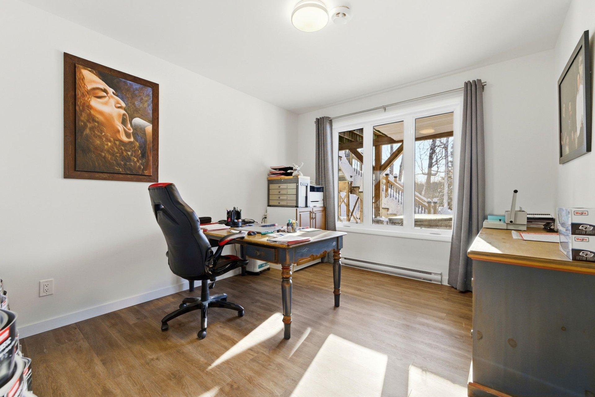 









180


Ch. des Libellules

,
Mayo,




QC
J8L0A6

