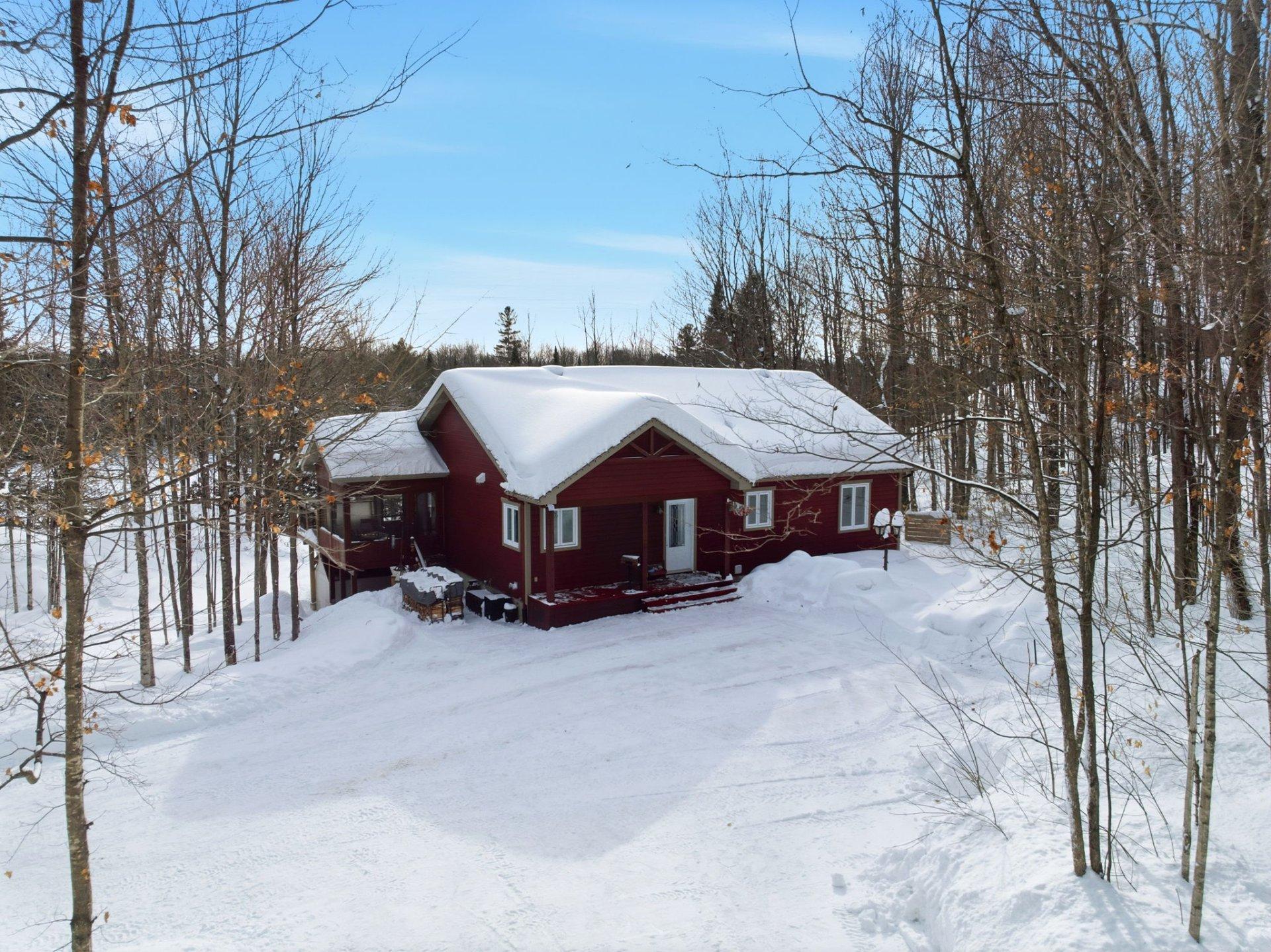 









180


Ch. des Libellules

,
Mayo,




QC
J8L0A6

