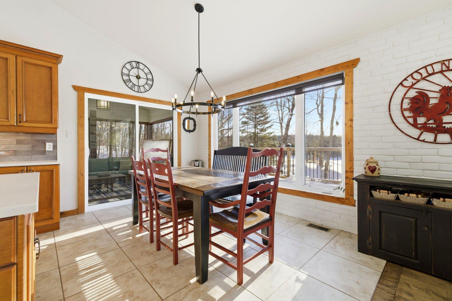 









180


Ch. des Libellules

,
Mayo,




QC
J8L0A6

