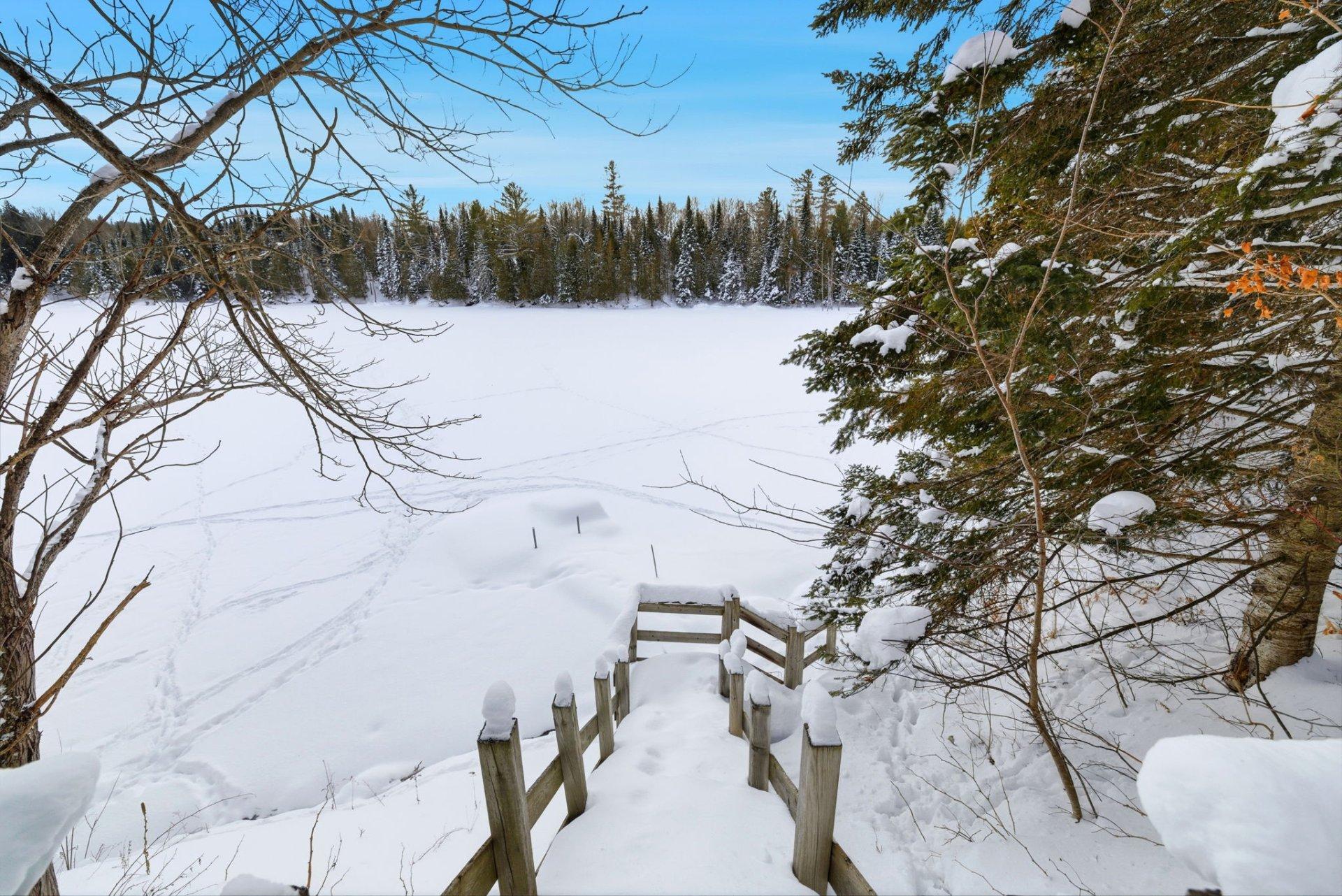 









180


Ch. des Libellules

,
Mayo,




QC
J8L0A6

