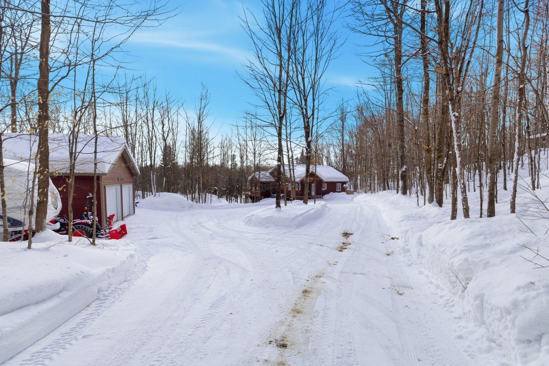 









180


Ch. des Libellules

,
Mayo,




QC
J8L0A6

