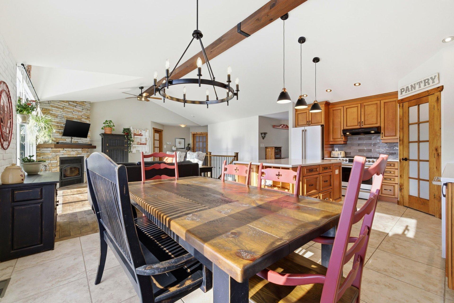 









180


Ch. des Libellules

,
Mayo,




QC
J8L0A6

