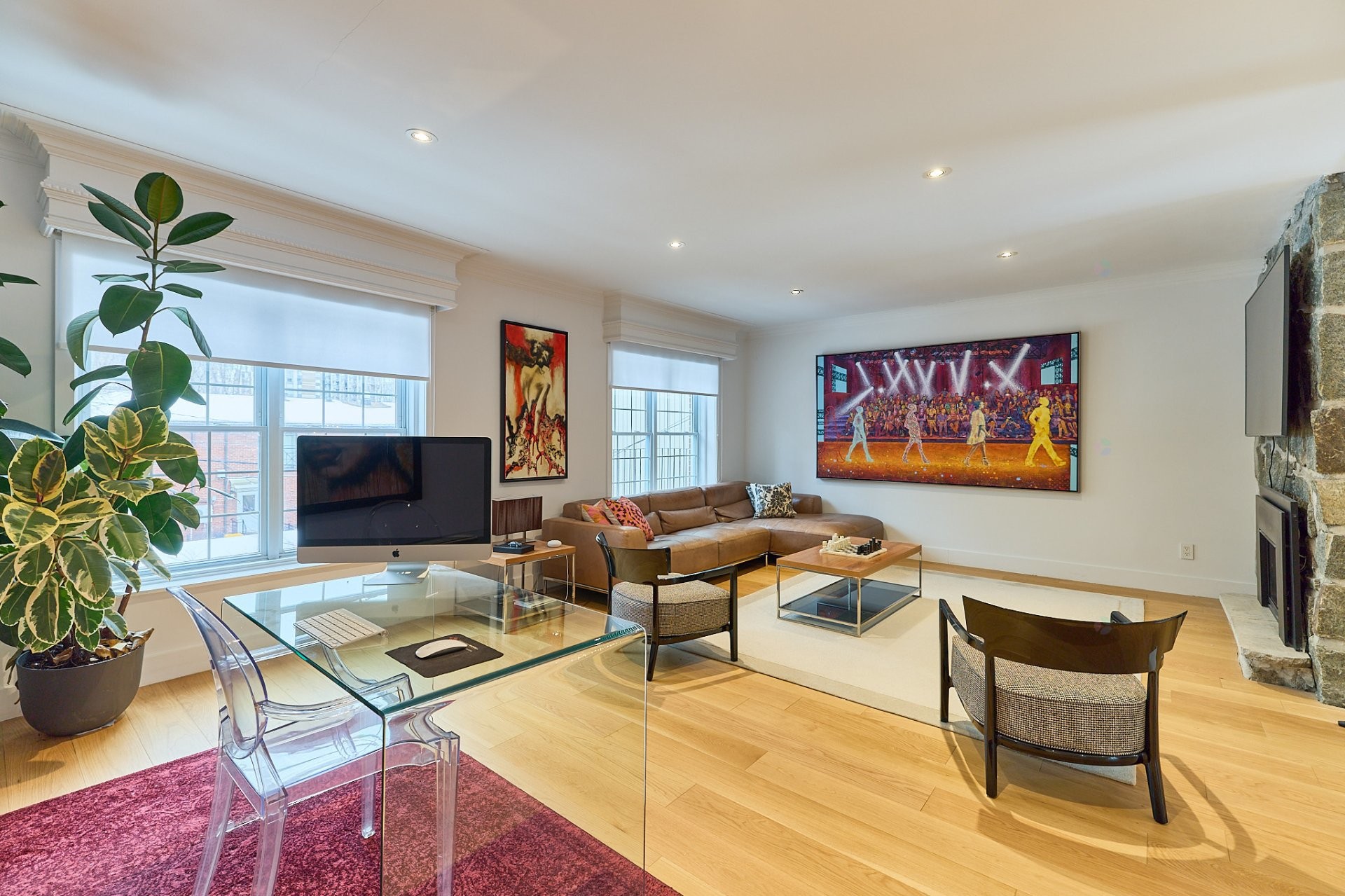 









737

 - 739


Rue de Versailles

,
Montréal (Ville-Marie),




QC
H3C1Z5

