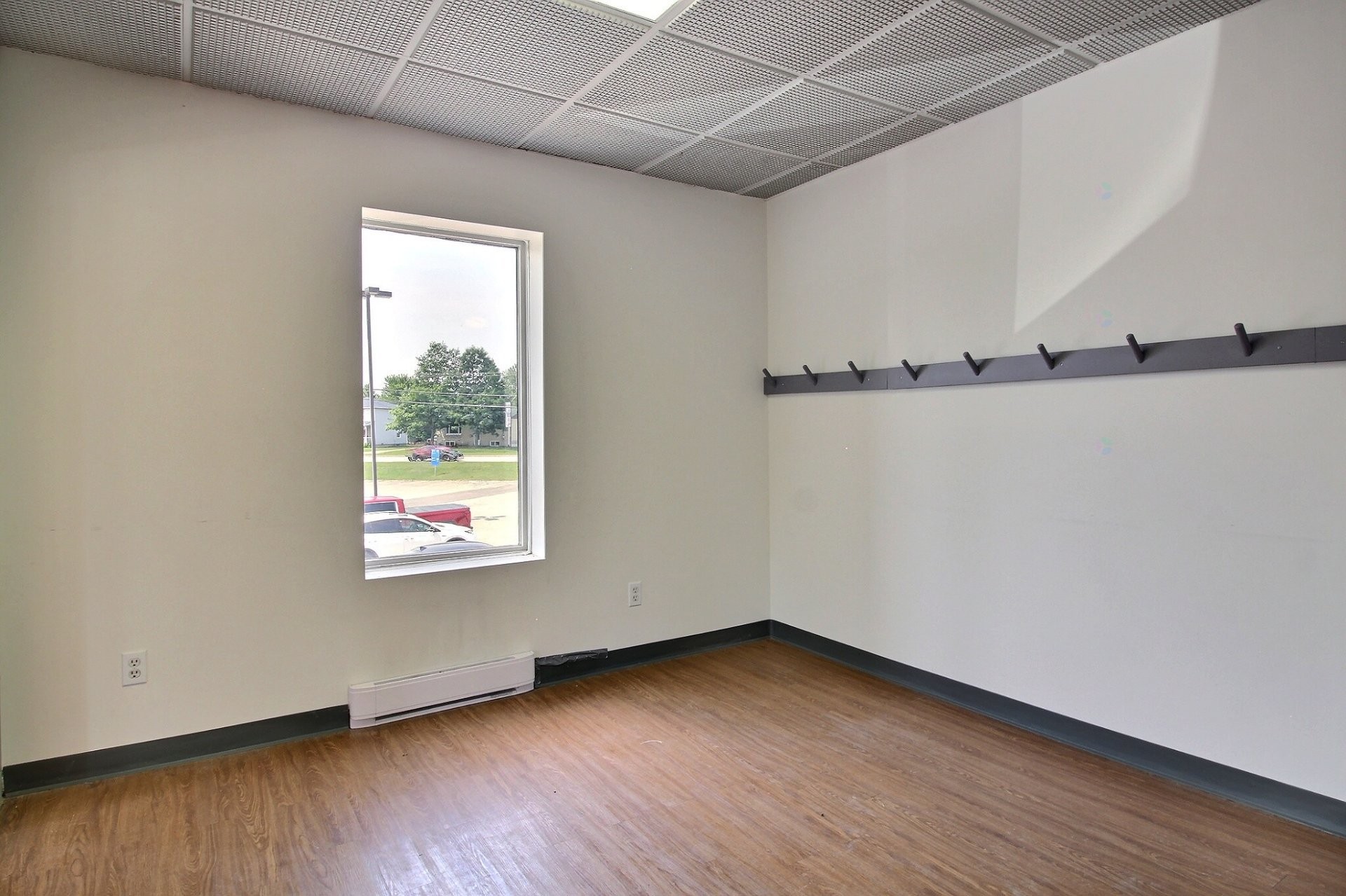 









2694

 - 2720


Rue Sherbrooke

,
Magog,




QC
J1X4G1

