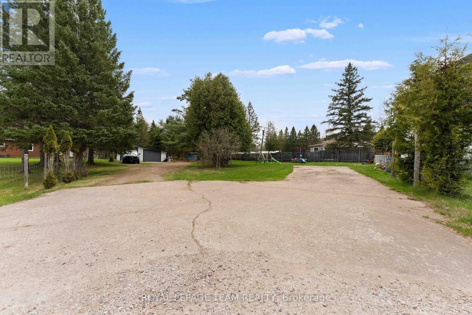 












14633 HIGHWAY 60 HIGHWAY

,
Killaloe, Hagarty and Richards,




Ontario
K0J2A0

