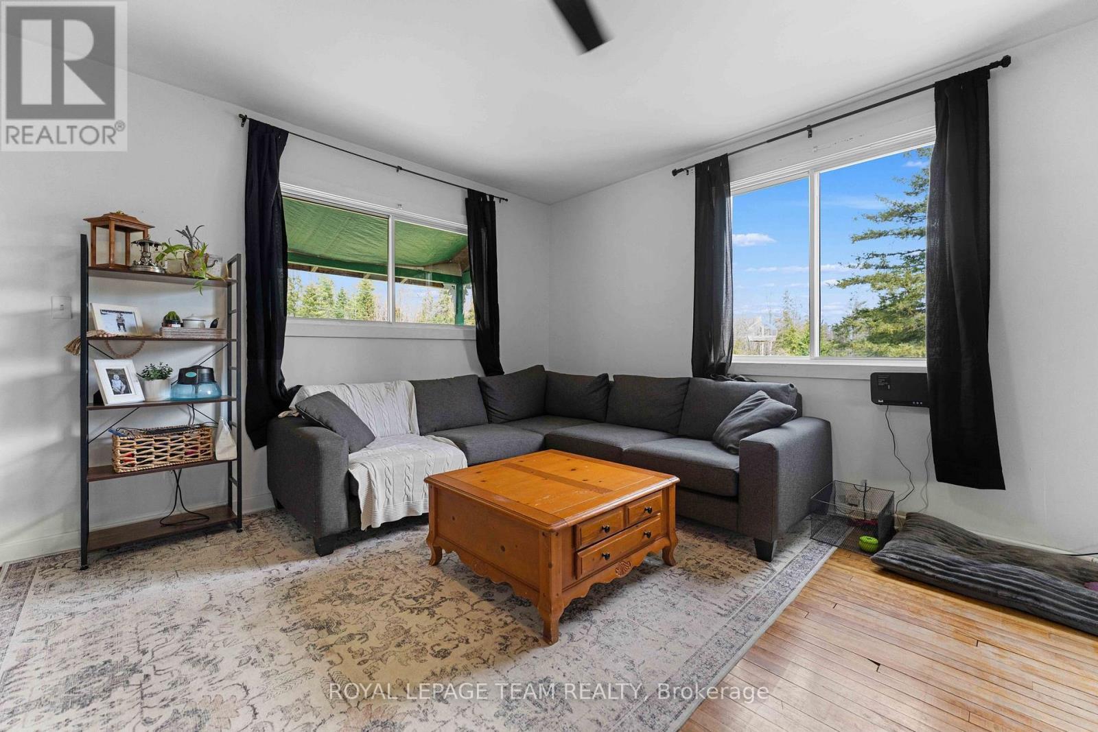 












14633 HIGHWAY 60 HIGHWAY

,
Killaloe, Hagarty and Richards,




Ontario
K0J2A0

