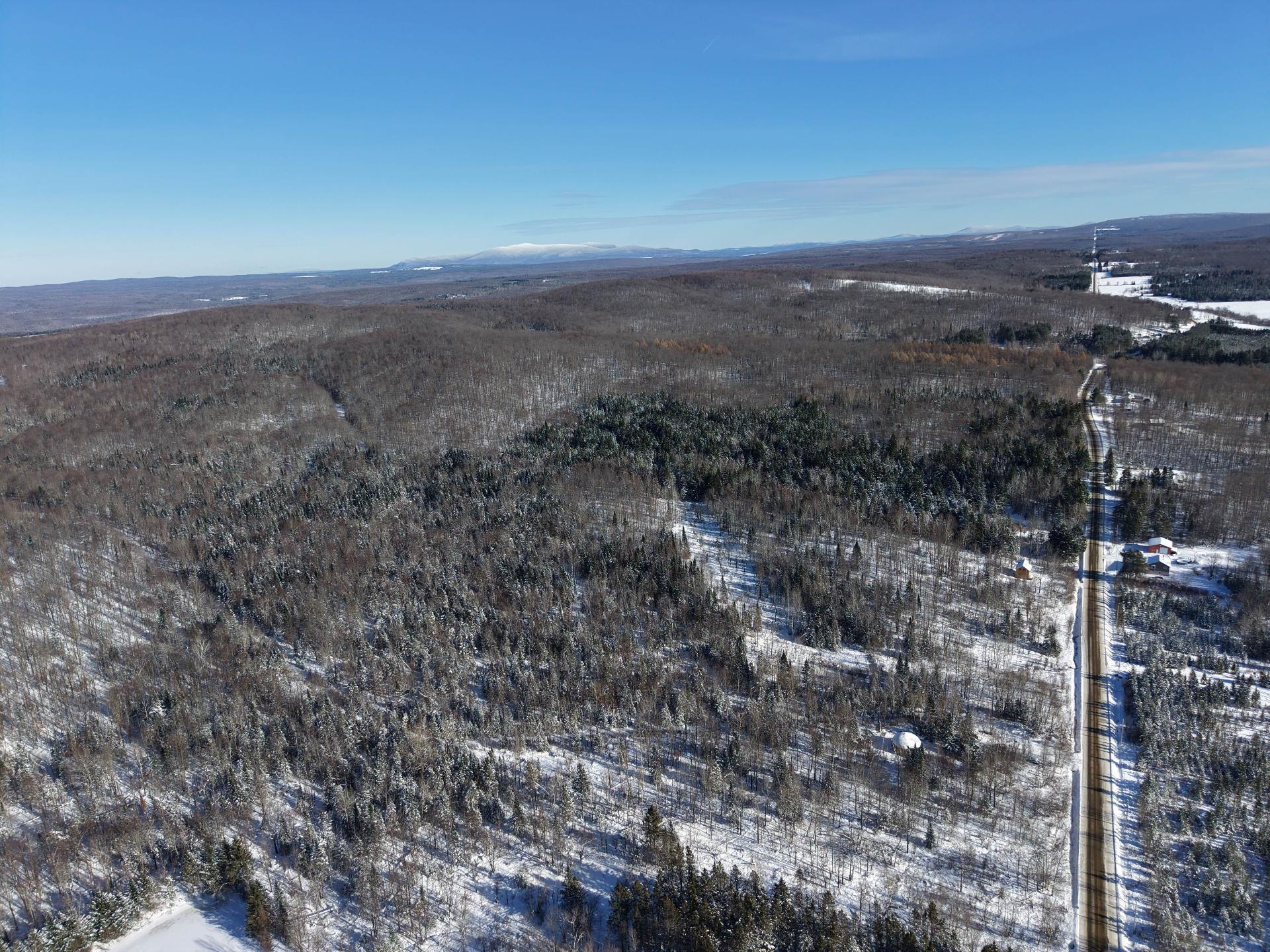 









1705


Route 210

,
Newport,







QC
J0B3A0

