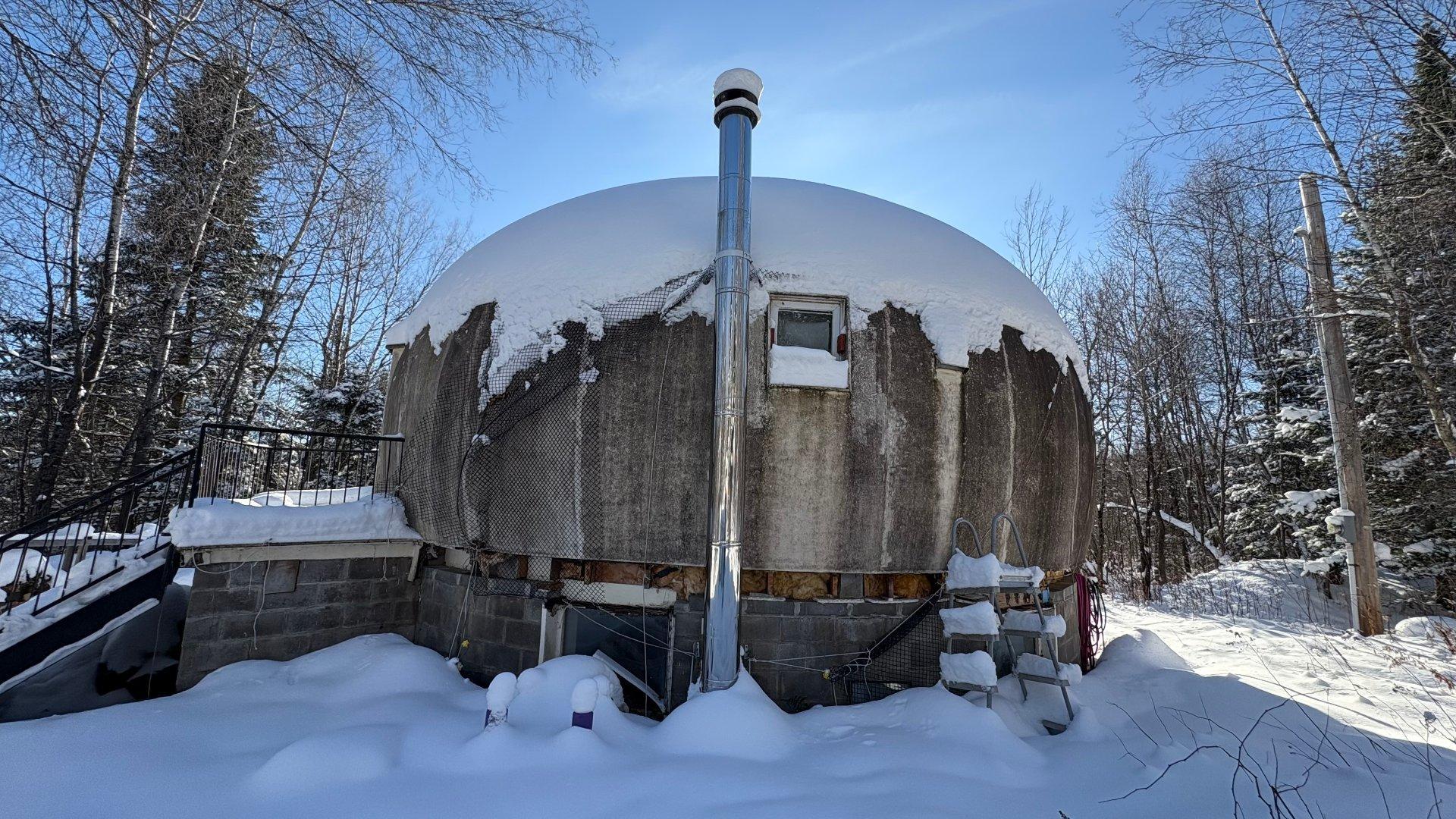 









1705


Route 210

,
Newport,







QC
J0B3A0

