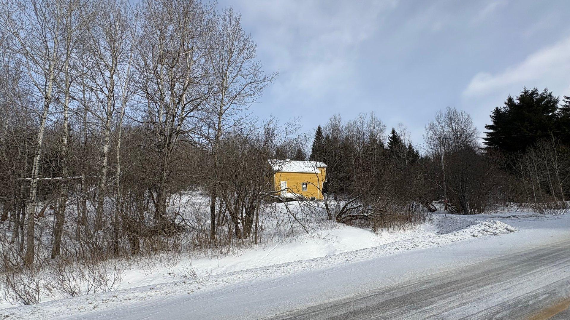 









1705


Route 210

,
Newport,







QC
J0B3A0

