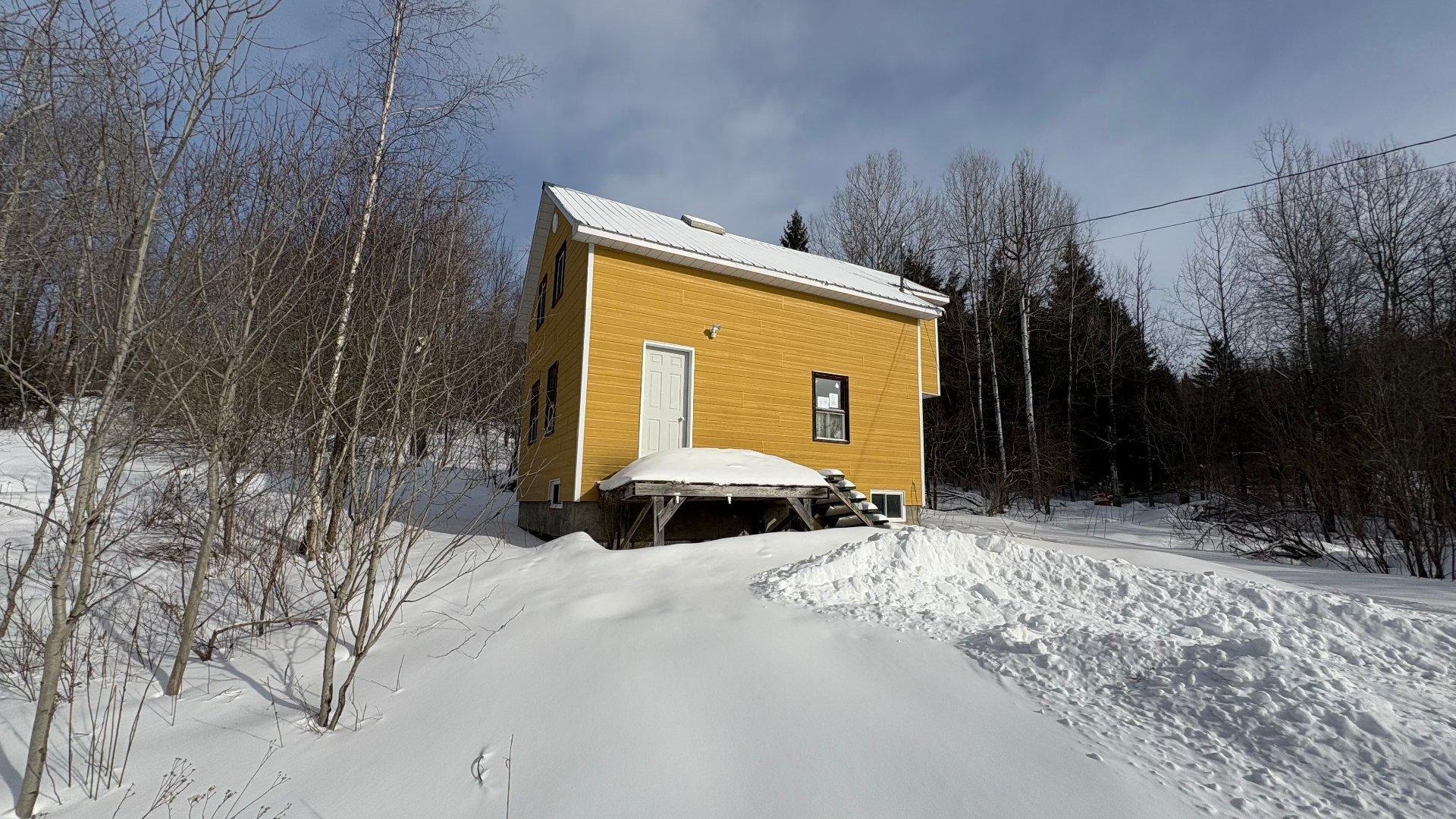 









1705


Route 210

,
Newport,







QC
J0B3A0

