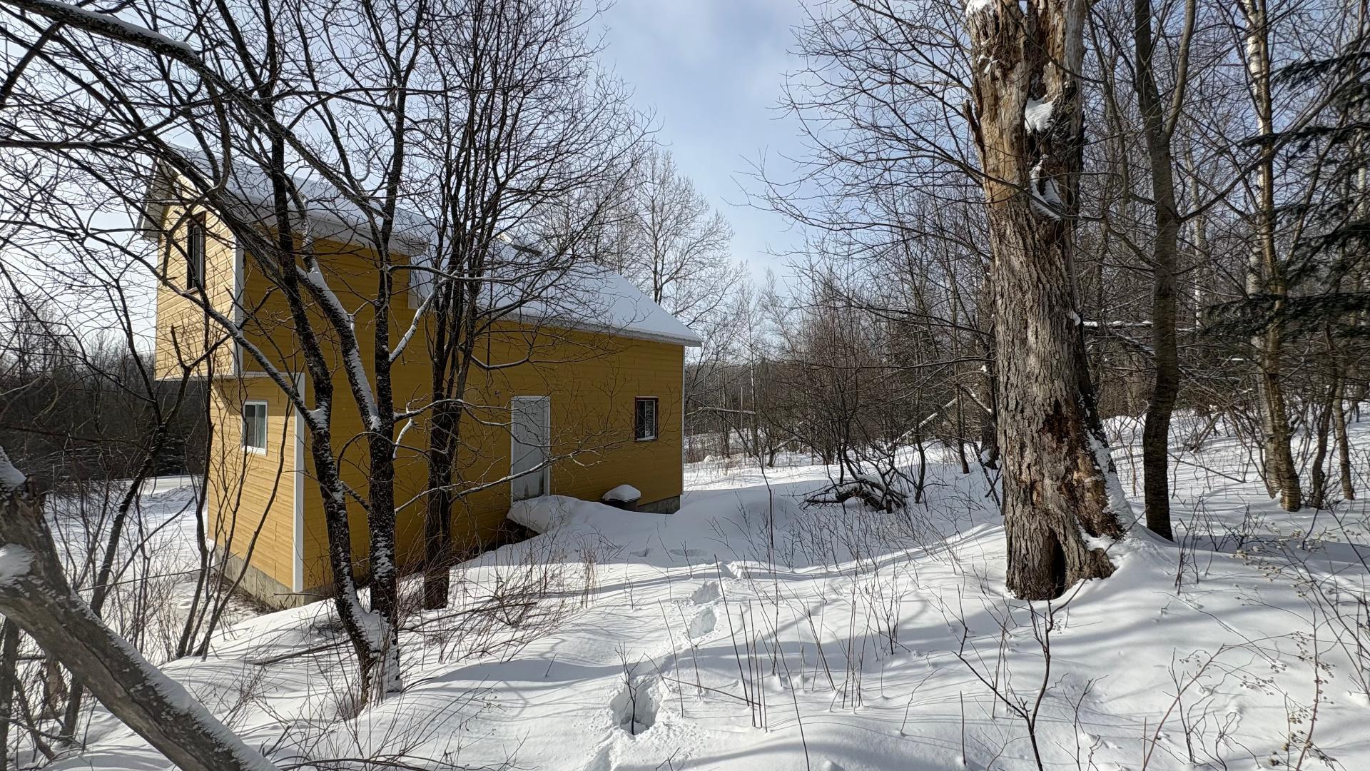 









1705


Route 210

,
Newport,







QC
J0B3A0

