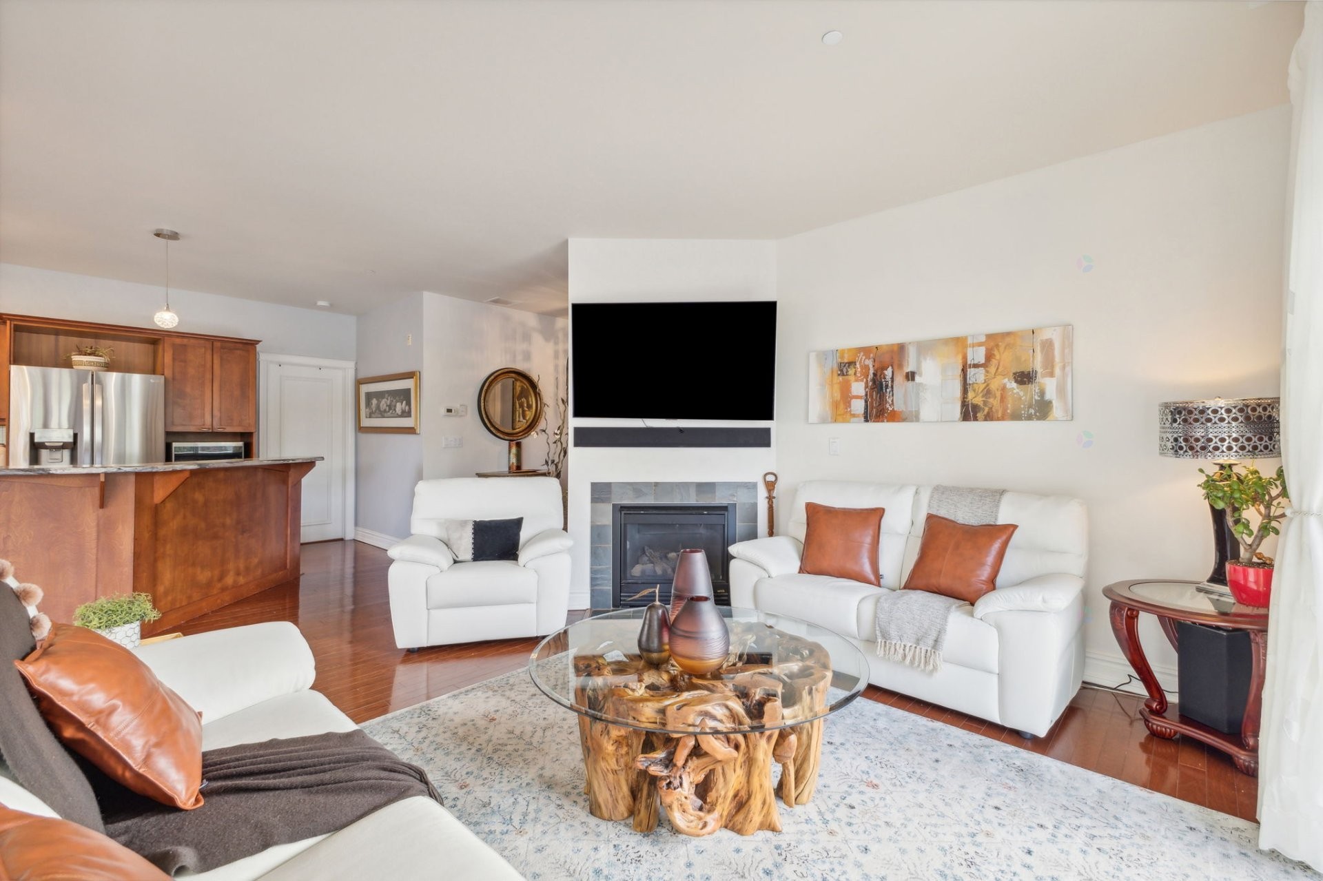 









100


Ch. Fraser

, 201,
Gatineau (Aylmer),




QC
J9H7S9

