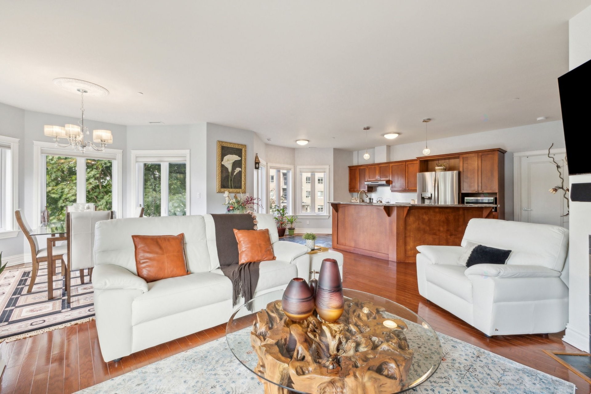 









100


Ch. Fraser

, 201,
Gatineau (Aylmer),




QC
J9H7S9

