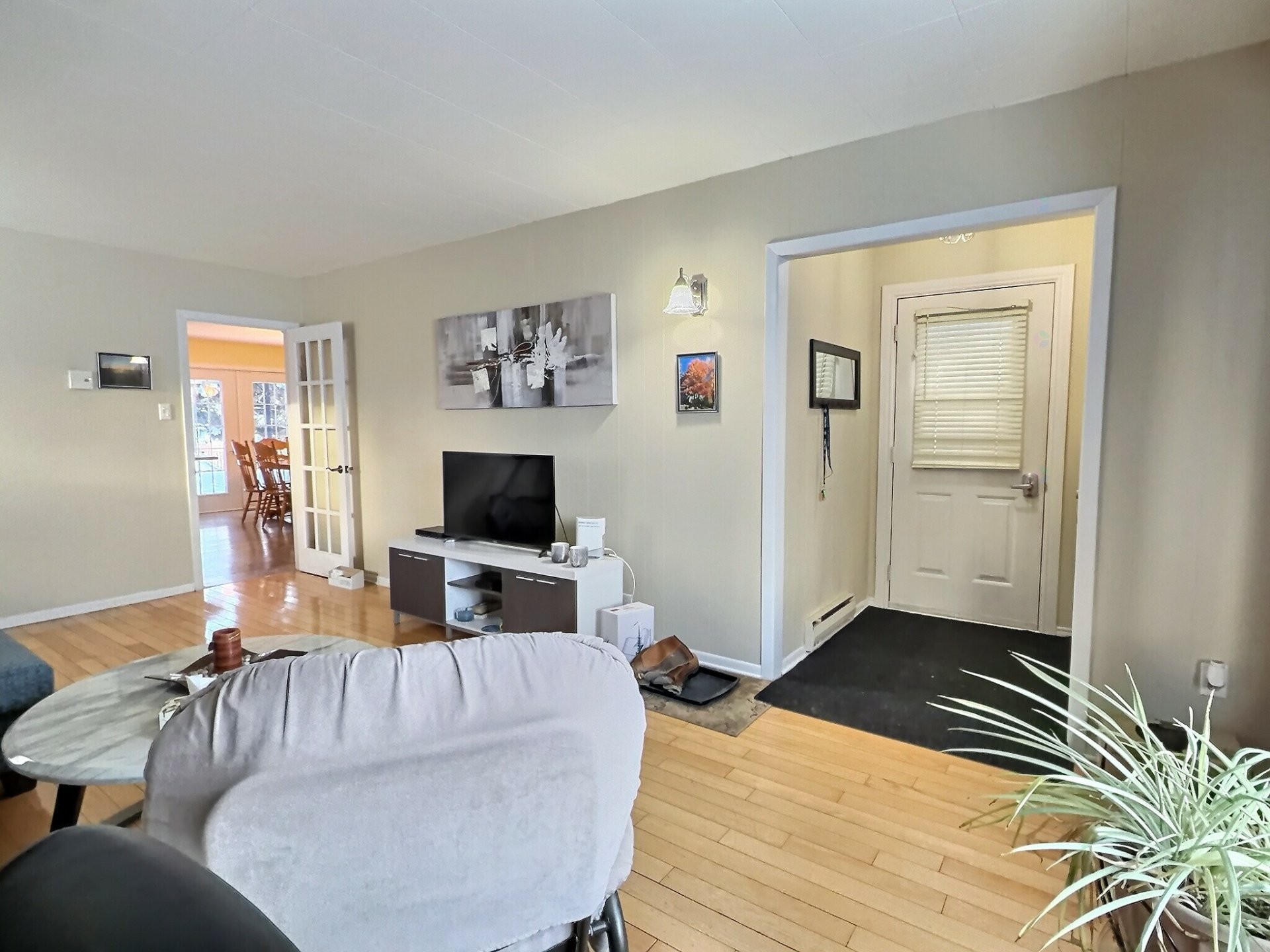 









43


Rue St-André

,
Ville-Marie,




QC
J9V1Z5

