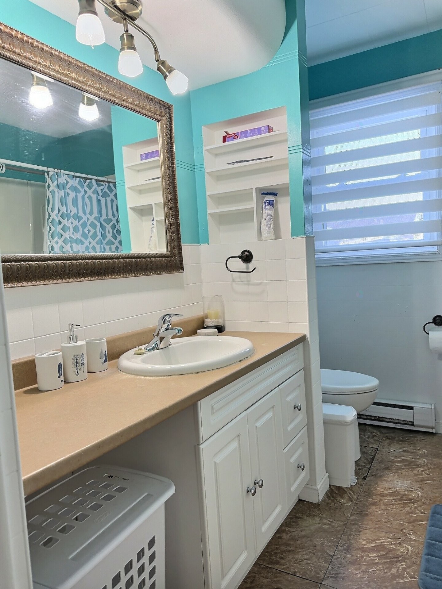 









43


Rue St-André

,
Ville-Marie,




QC
J9V1Z5

