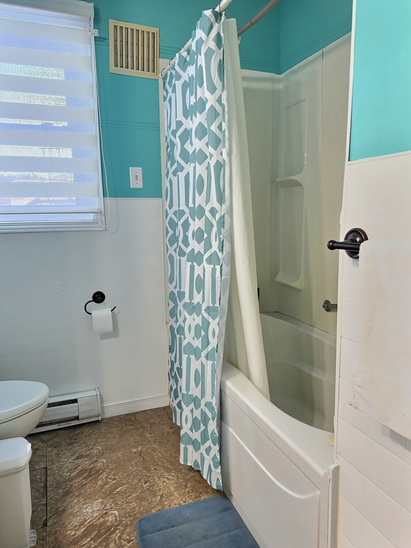 









43


Rue St-André

,
Ville-Marie,




QC
J9V1Z5

