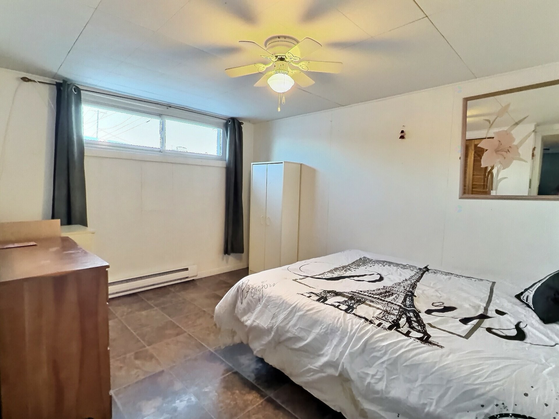 









43


Rue St-André

,
Ville-Marie,




QC
J9V1Z5

