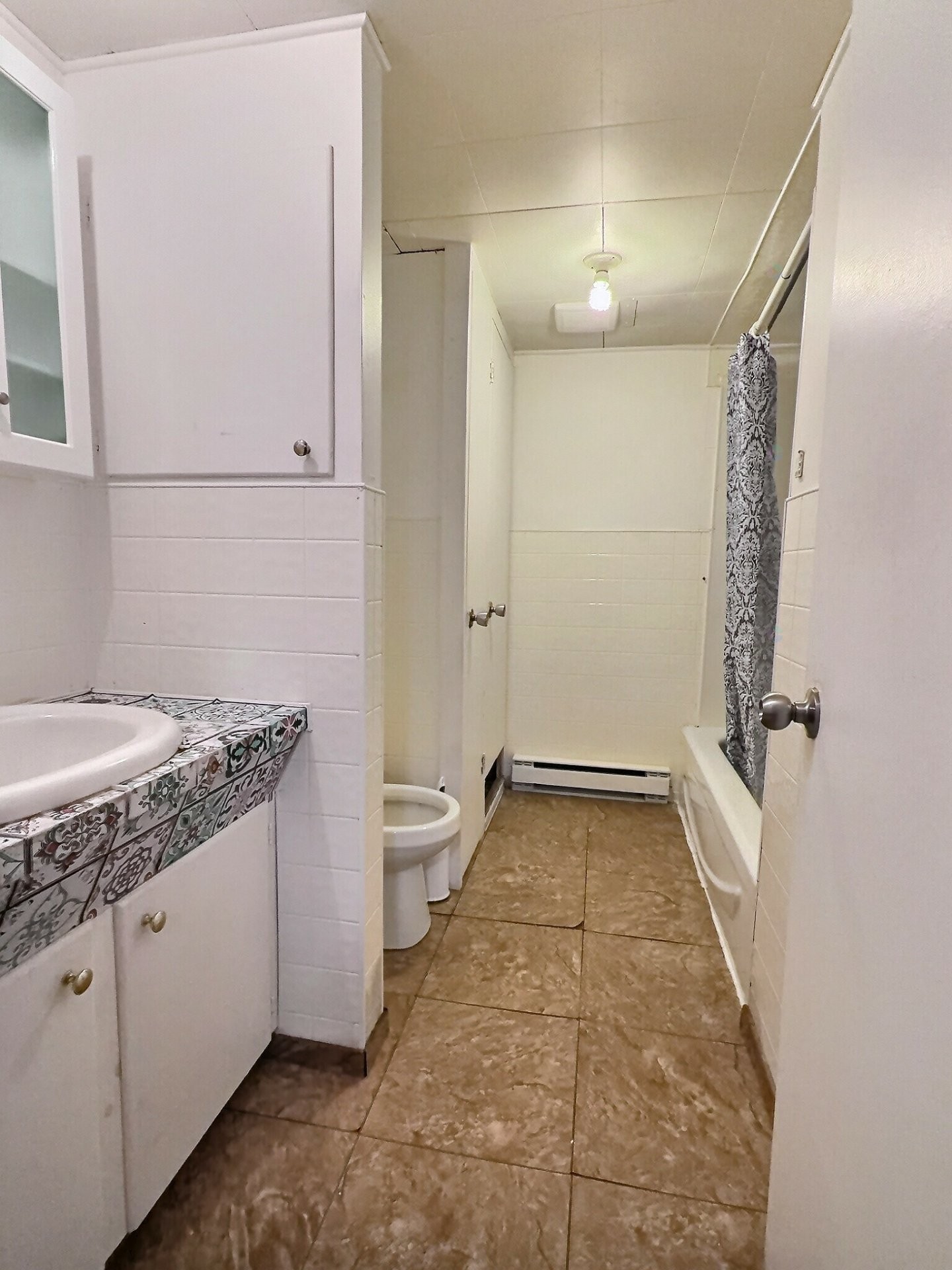









43


Rue St-André

,
Ville-Marie,




QC
J9V1Z5

