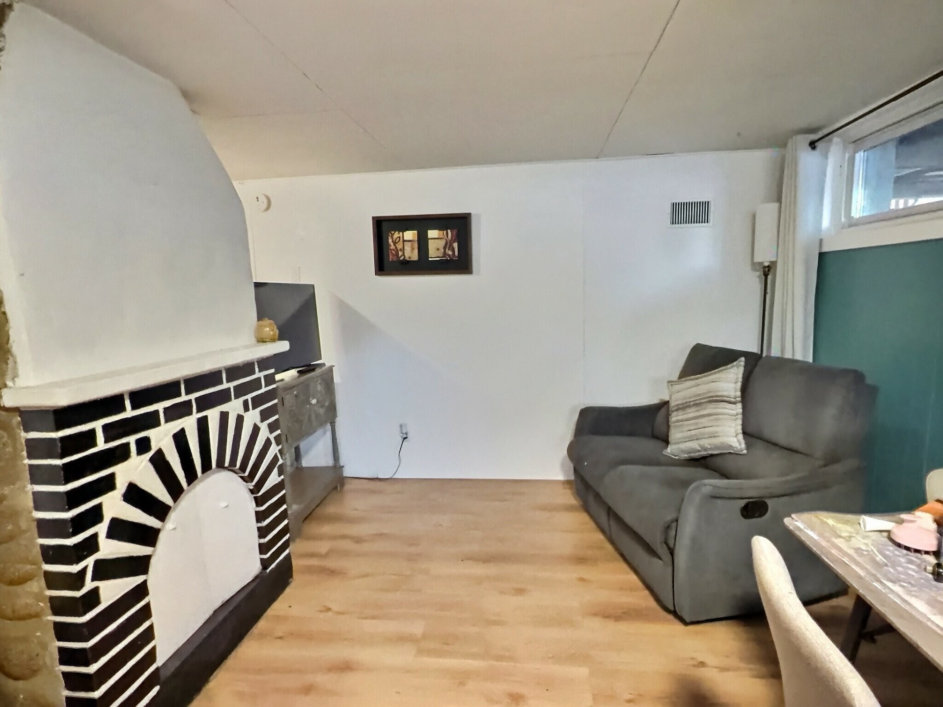 









43


Rue St-André

,
Ville-Marie,




QC
J9V1Z5

