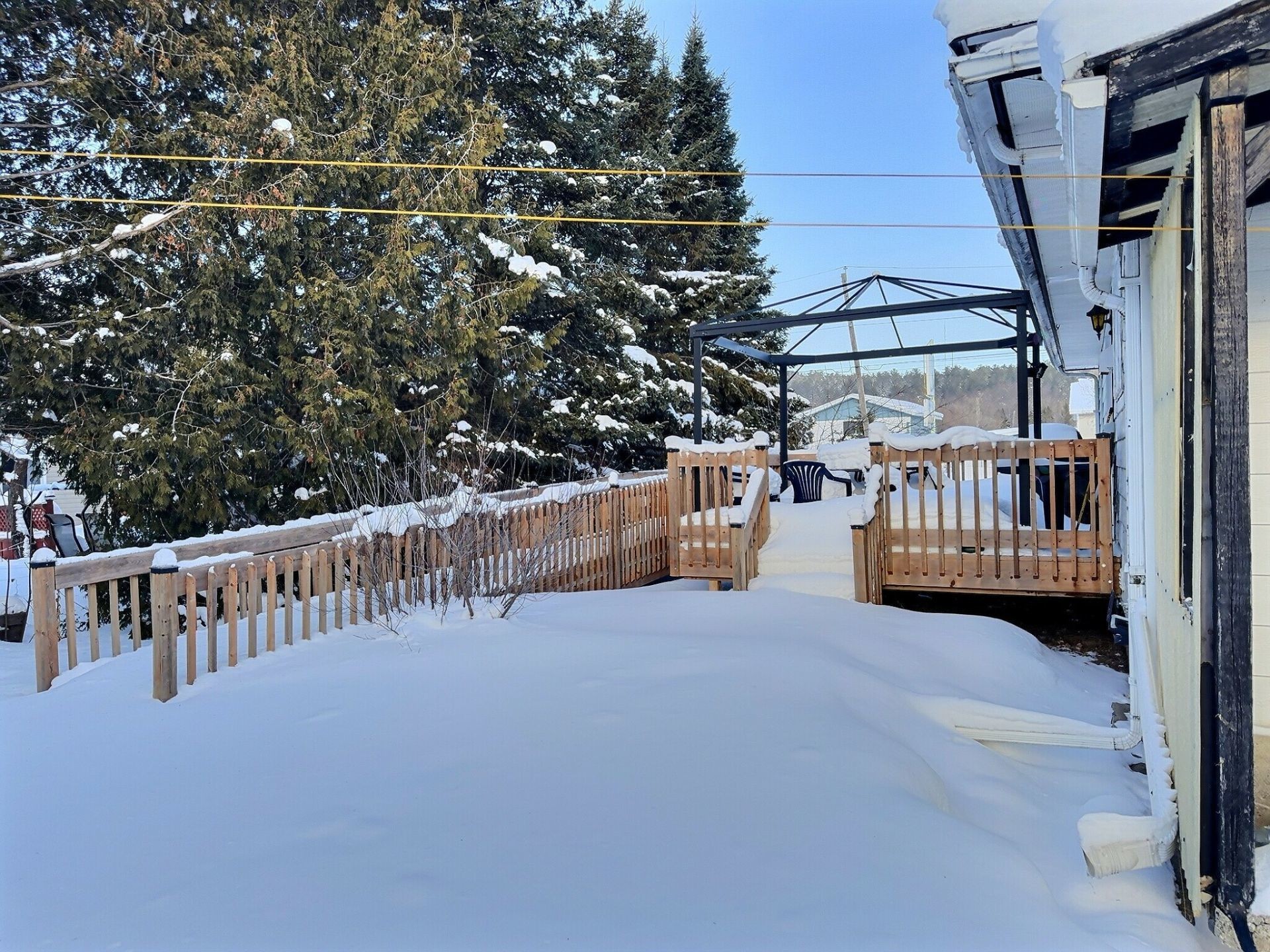 









43


Rue St-André

,
Ville-Marie,




QC
J9V1Z5

