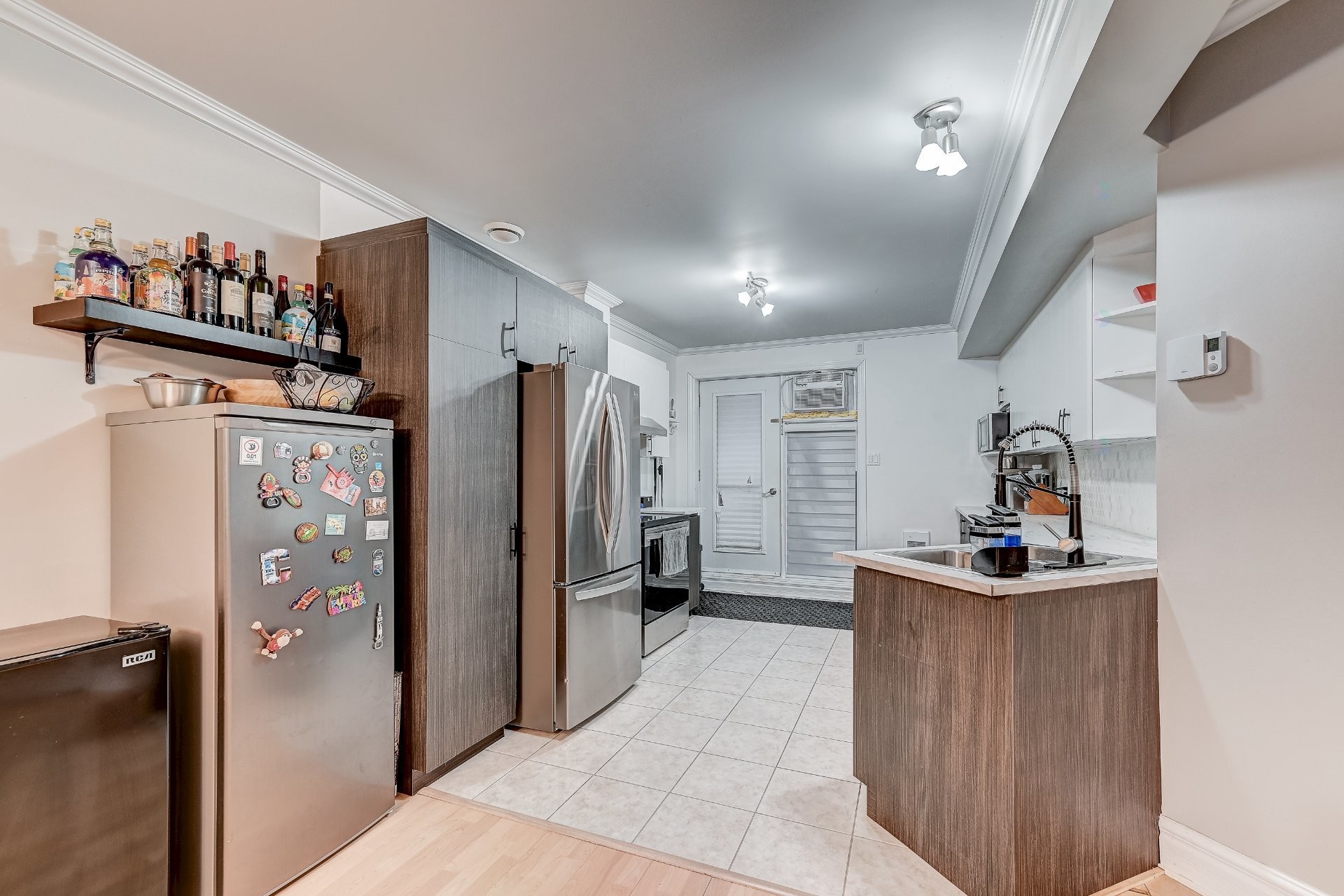 









19


Av. Papineau

, 1,
Candiac,




QC
J5R5S8

