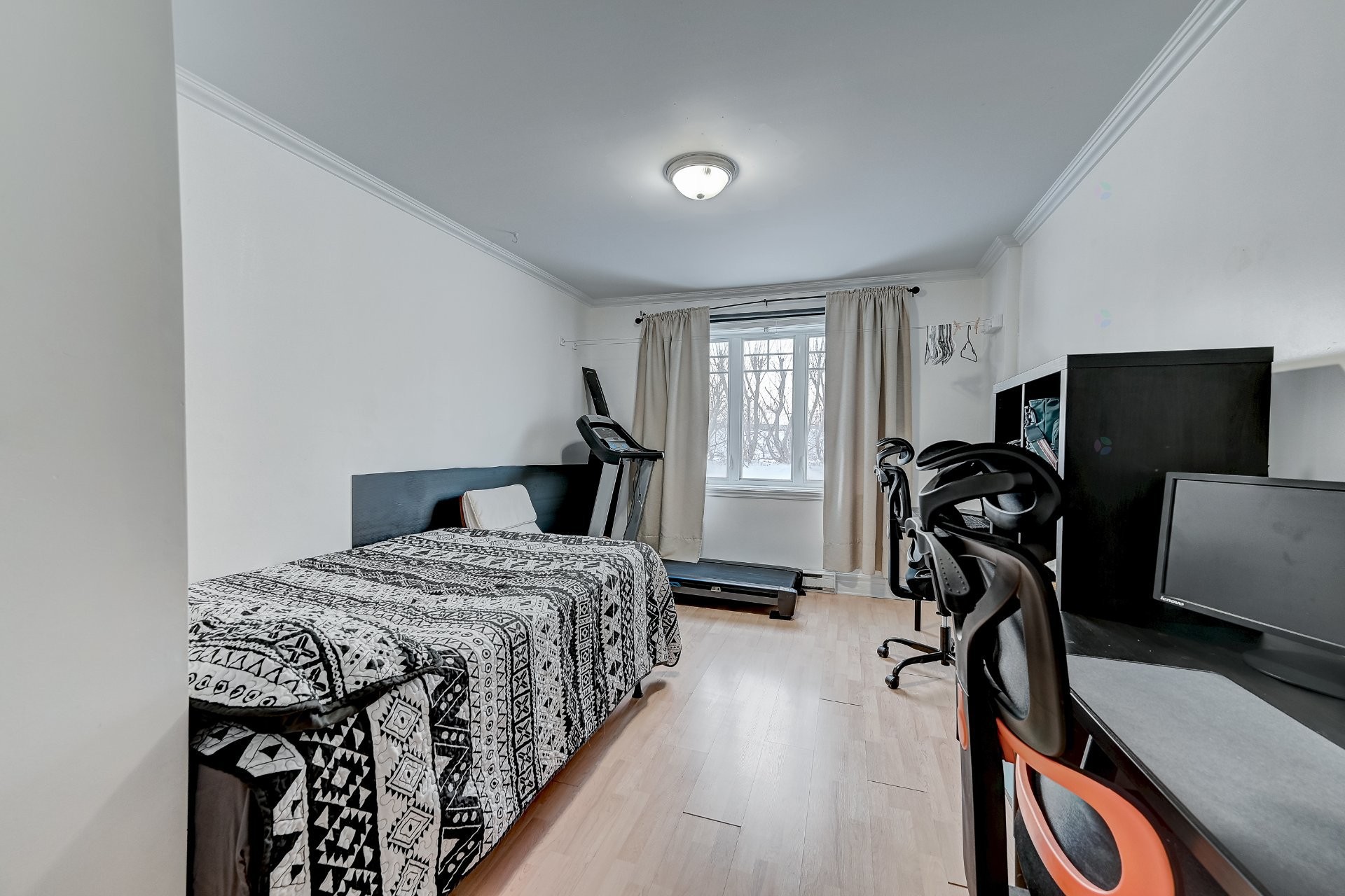









19


Av. Papineau

, 1,
Candiac,




QC
J5R5S8

