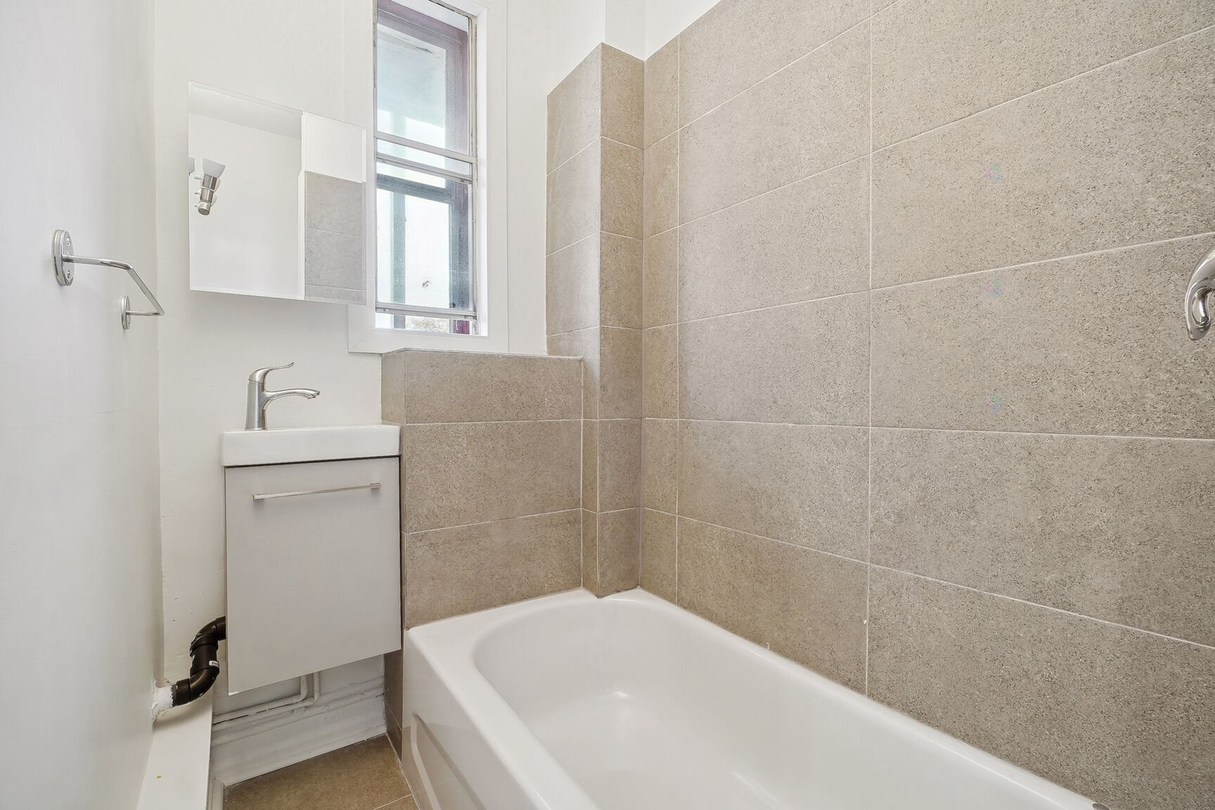 









2307

 - 2319


Rue Des Ormeaux

,
Montréal (Mercier/Hochelaga-Maisonneuve),




QC
H1L4X2

