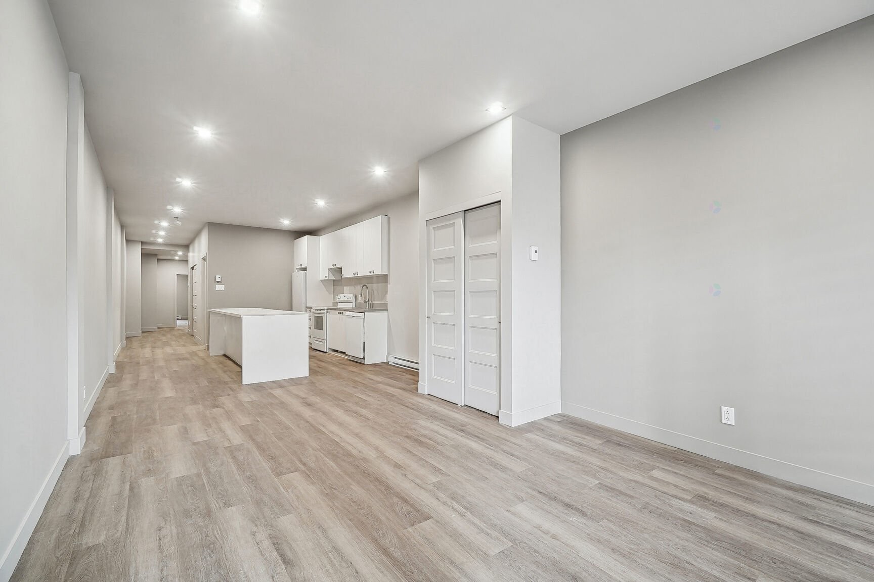 









2307

 - 2319


Rue Des Ormeaux

,
Montréal (Mercier/Hochelaga-Maisonneuve),




QC
H1L4X2

