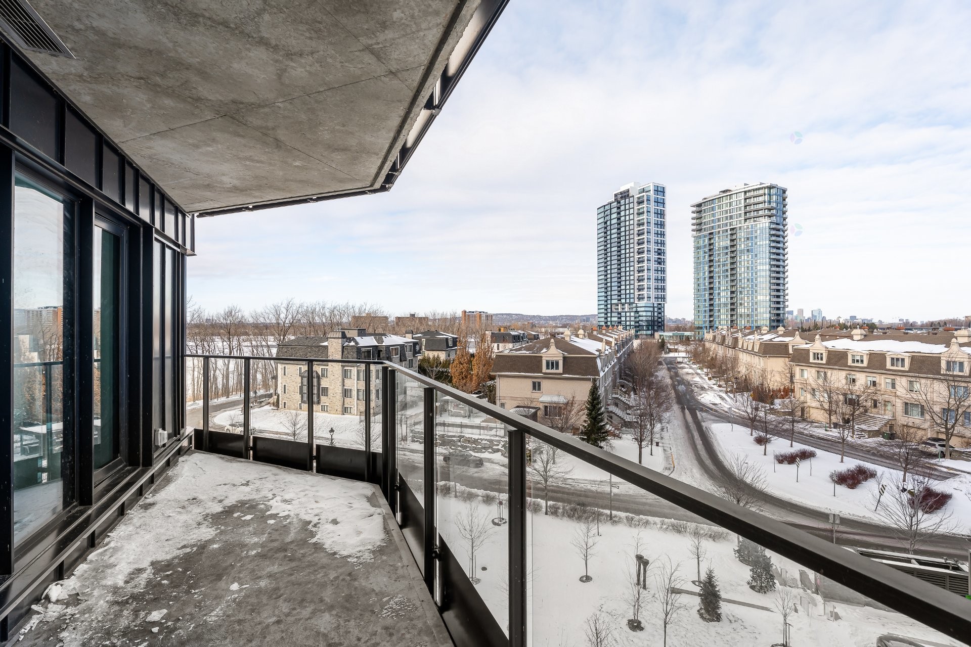 









900


Rue André-Prévost

, 506,
Montréal (Verdun/Île-des-Soeurs),




QC
H3E0E6

