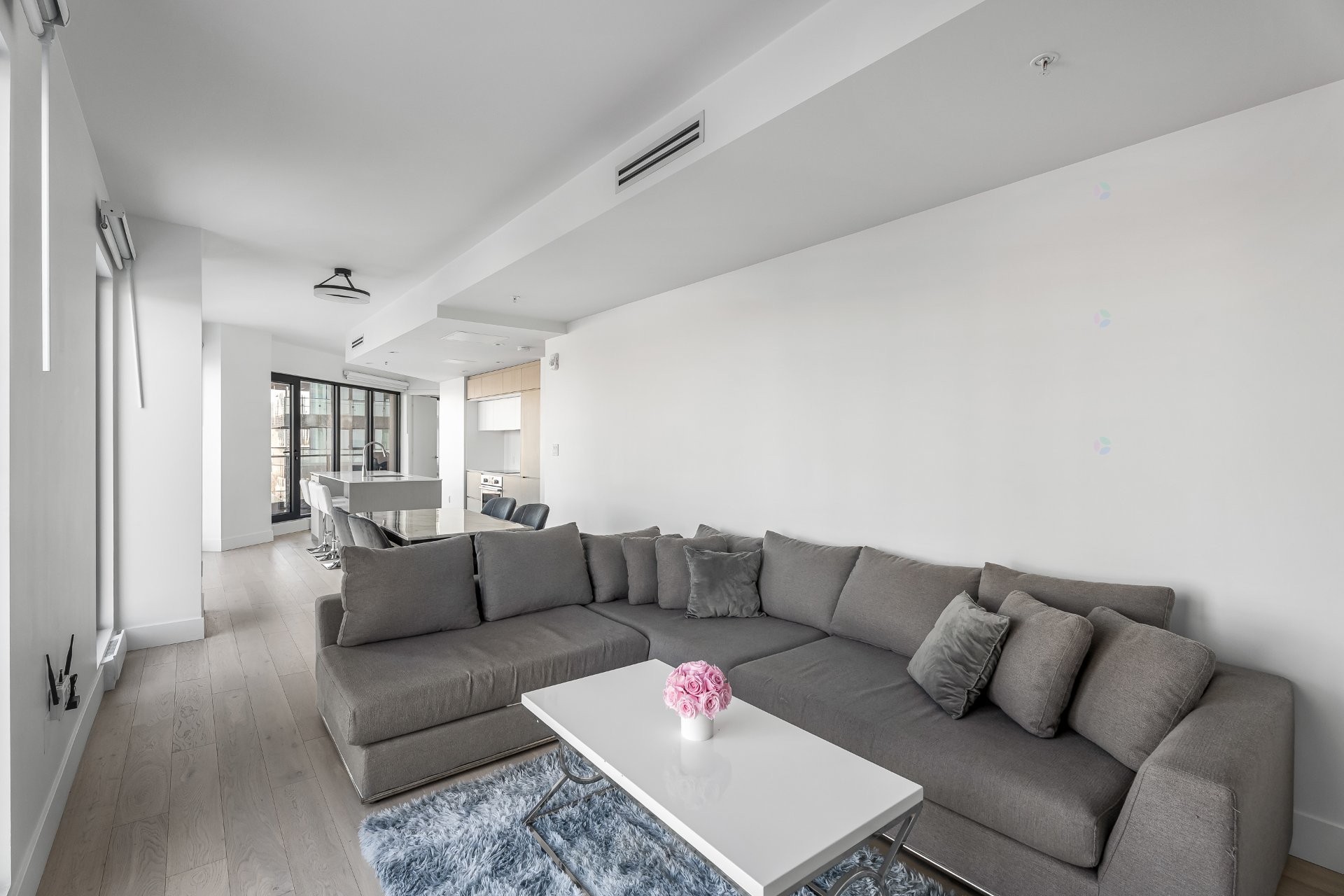 









900


Rue André-Prévost

, 506,
Montréal (Verdun/Île-des-Soeurs),




QC
H3E0E6

