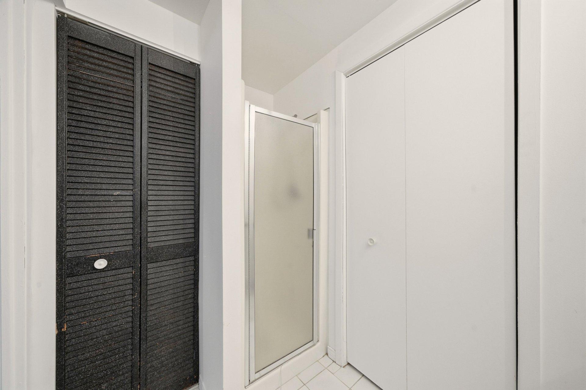 









581


Rue Henri-De Tonti

,
Boucherville,




QC
J4B6Y9

