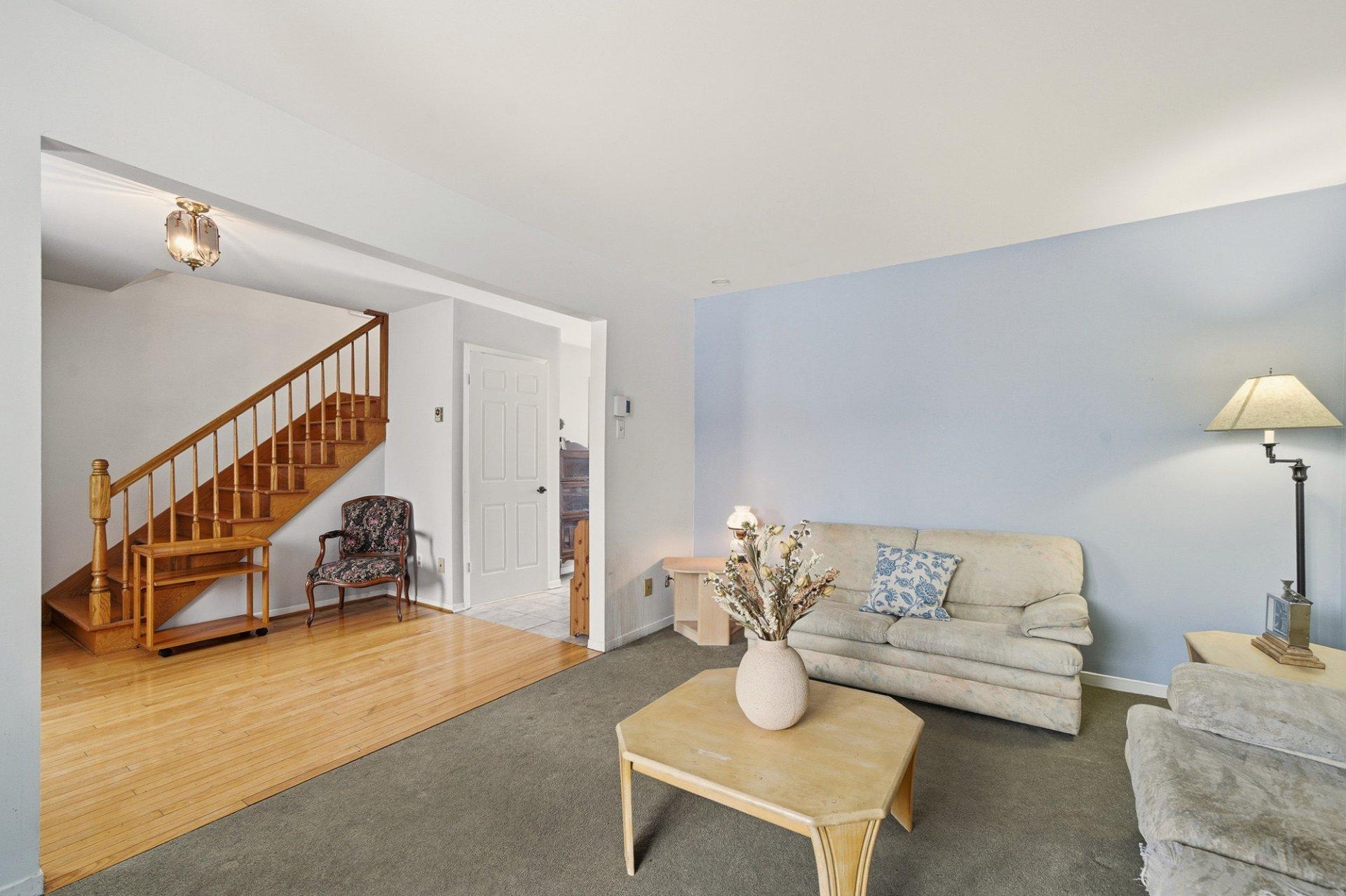 









581


Rue Henri-De Tonti

,
Boucherville,




QC
J4B6Y9

