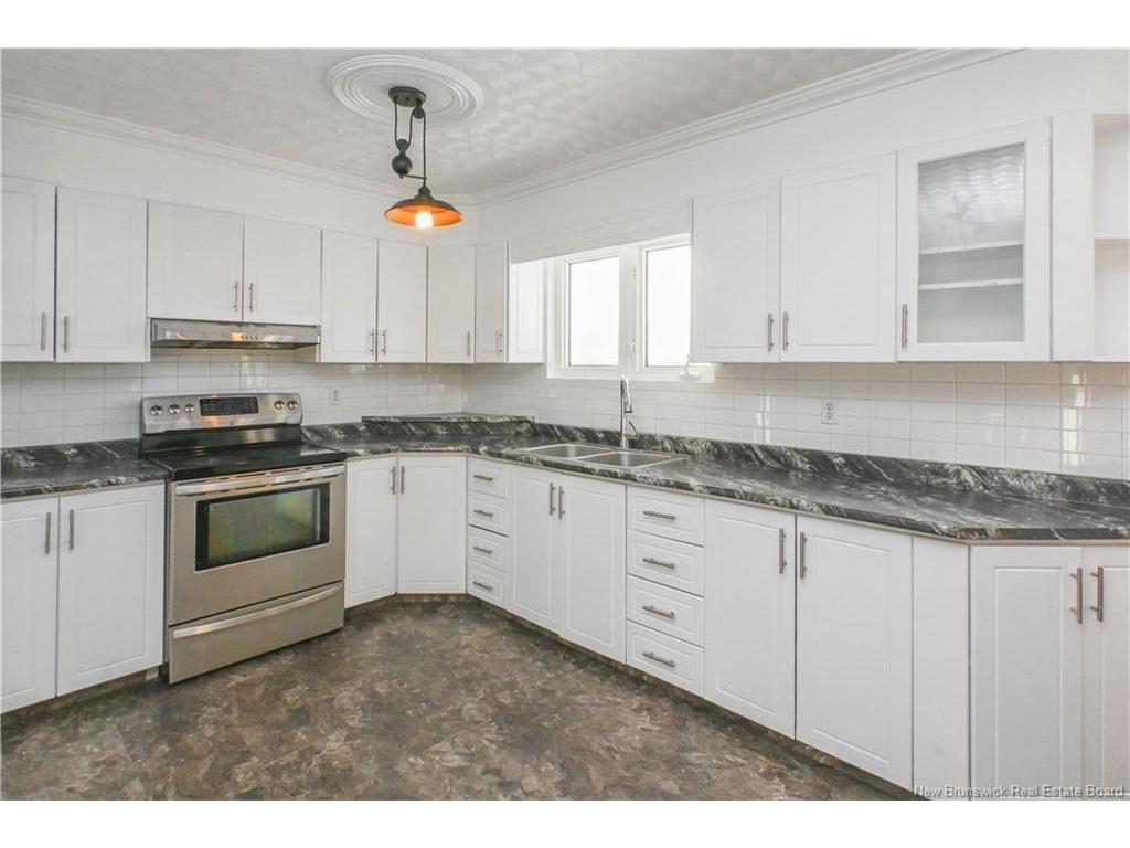 









23


Saint-Simon

RD,
Caraquet,




NB
E1W 1B3

